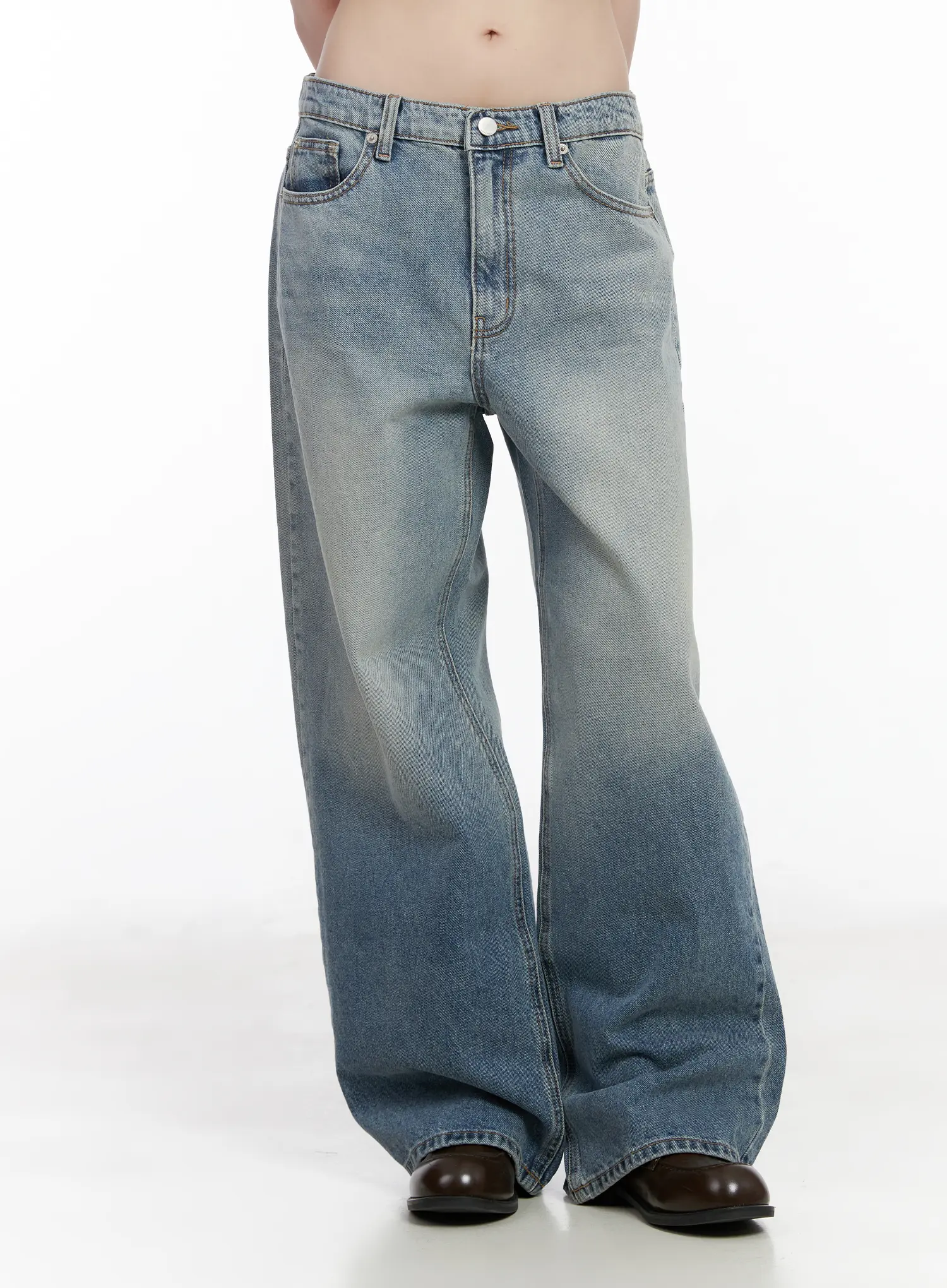 Sarai Gradient Wash Baggy Jeans CM524 - Image 9
