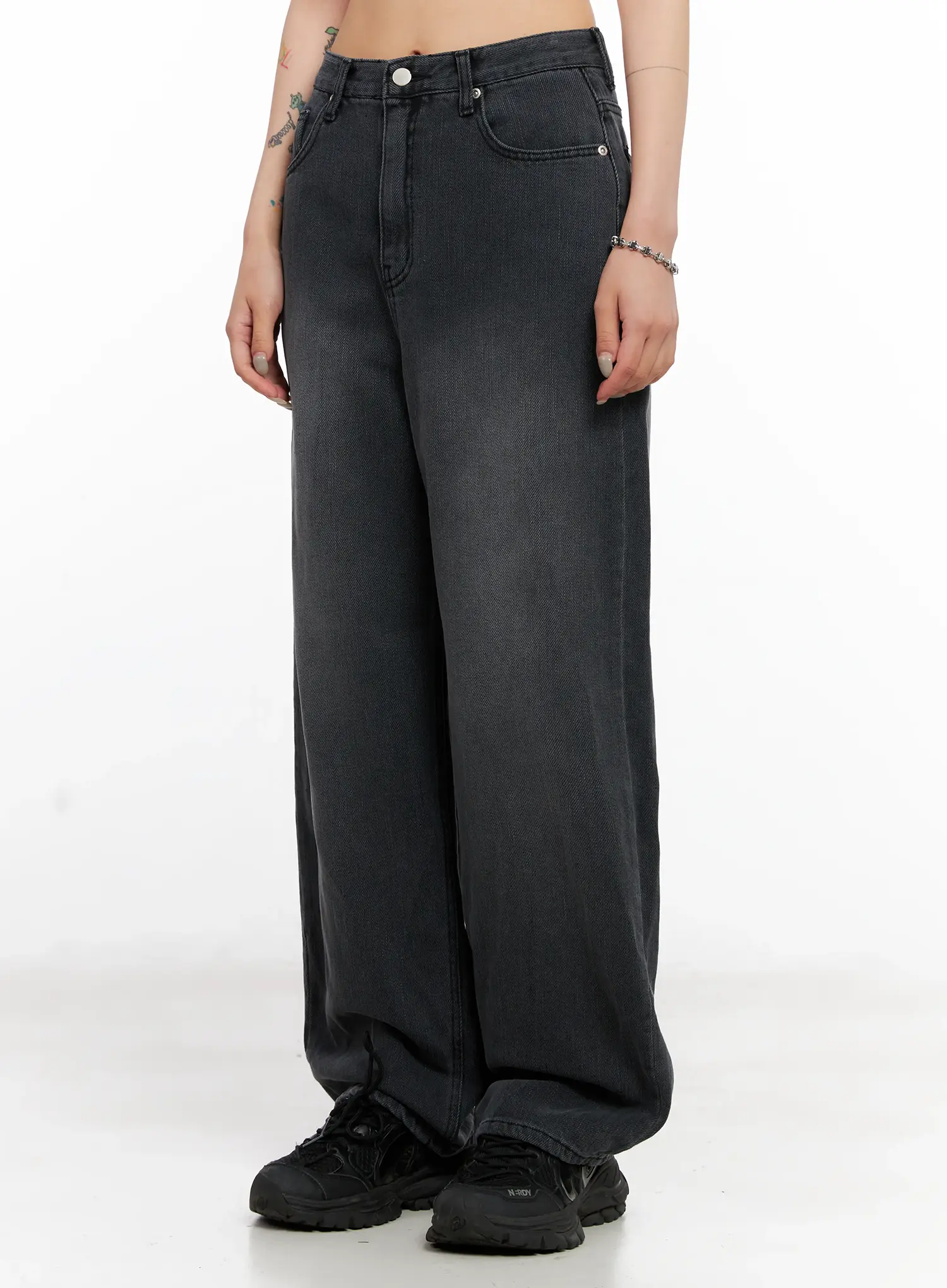 Sarang Washed Black Baggy Jeans CL528 - Image 9
