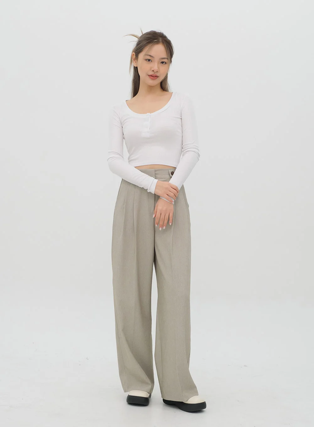 Scoop Neck Long Sleeve T Shirt with Front Buttons CM2 - Image 12