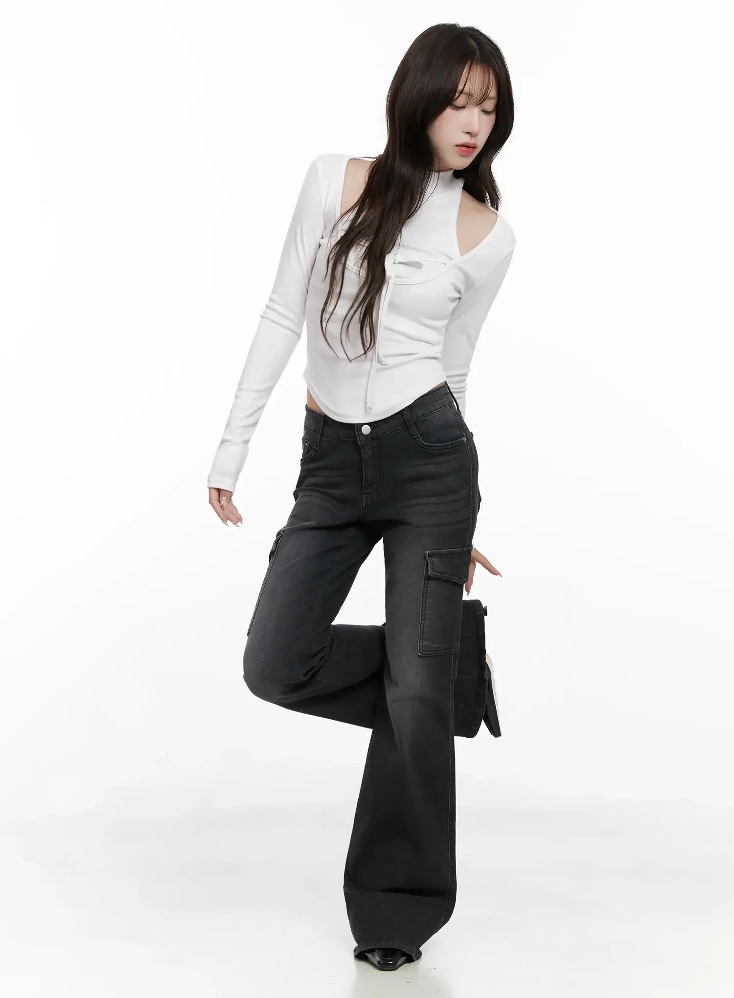 Seowon Black Cargo Low-Rise Bootcut Jeans IN514 - Image 6