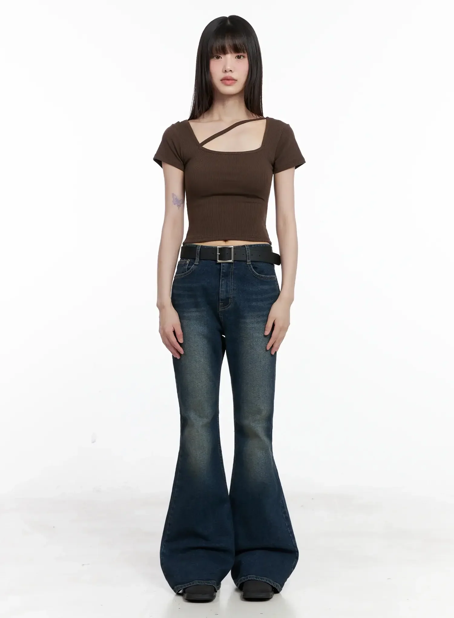Seoyeon High-Waist Distressed Flare Jeans IL531 - Image 5