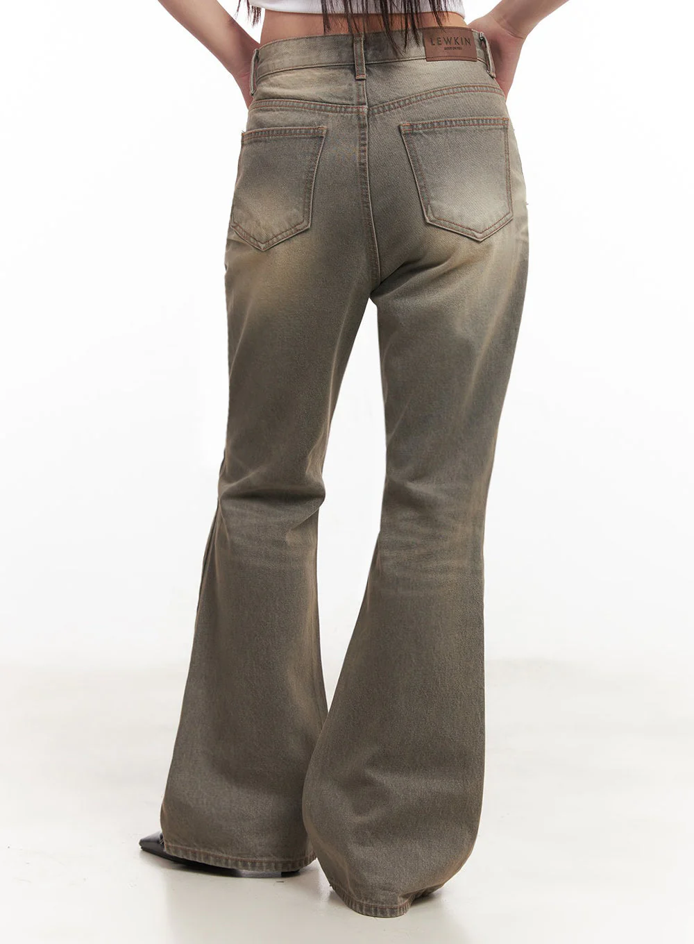 Sherry Washed Slim-Fit Bootcut Jeans IM528 - Image 11