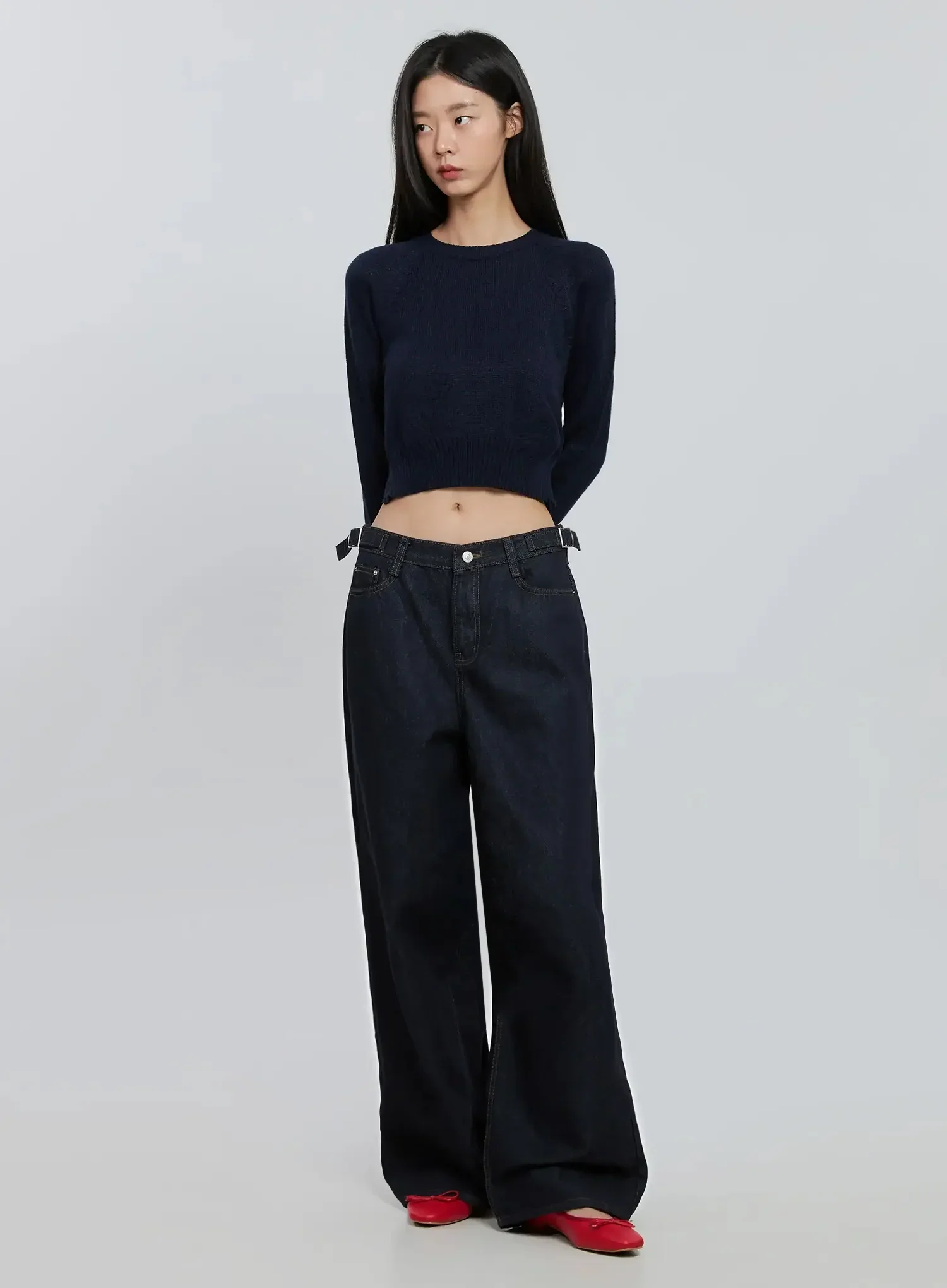 Side Button Cropped Knit IO530 - Image 14