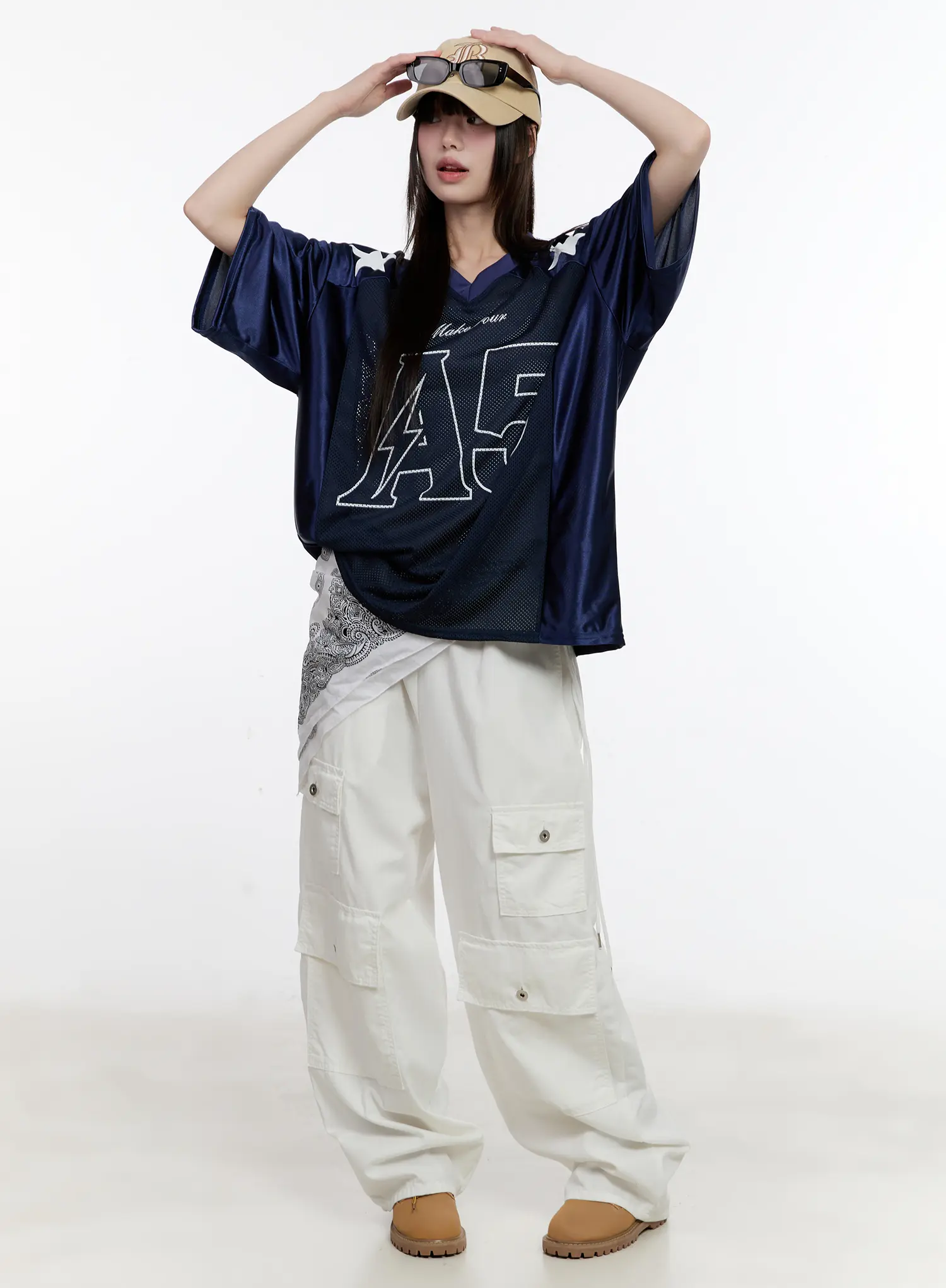 Side-Cinch Wide-Leg Cargo Pants CL507