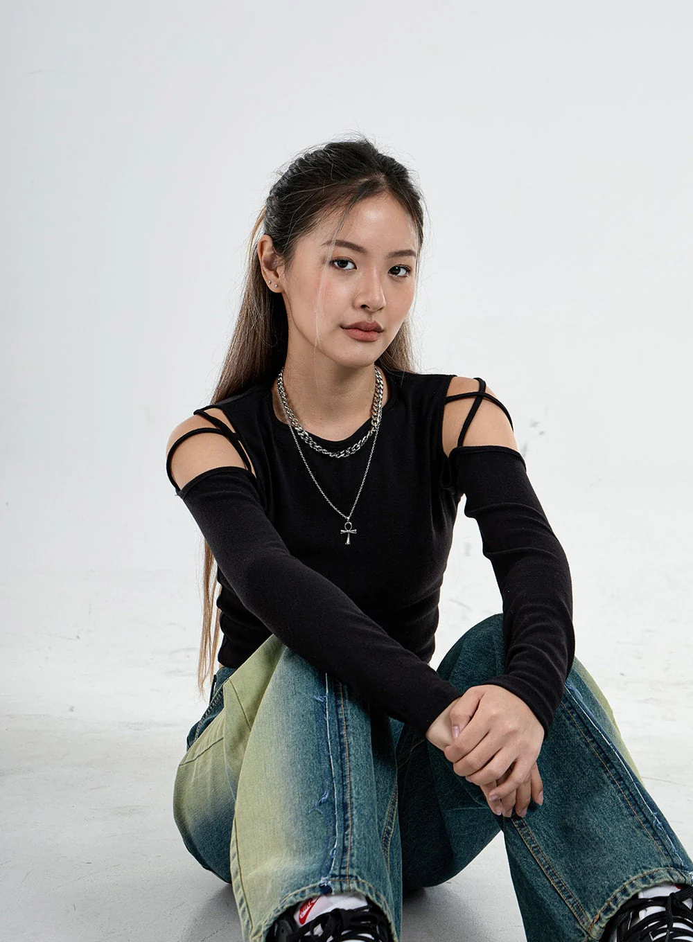 Simple Off Shoulder Crop Top CO04 - Image 2