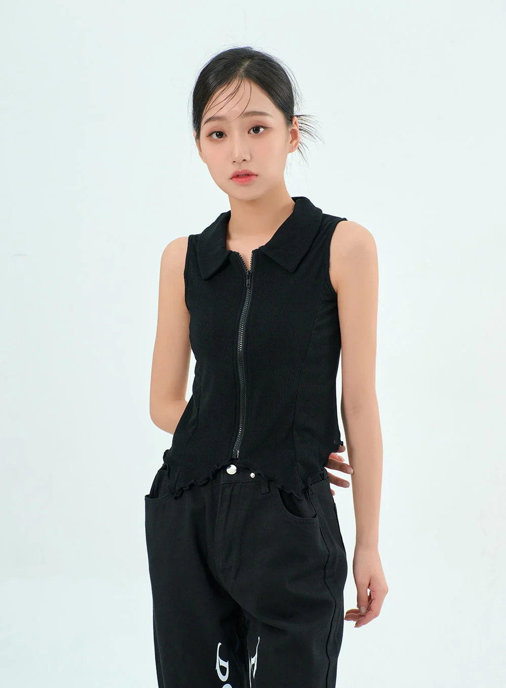 Sleeveless Zip-Up Top BY308 - Image 6