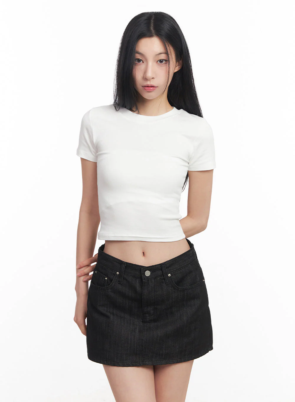 Slim-Fit Crop Tee IY516 - Image 15