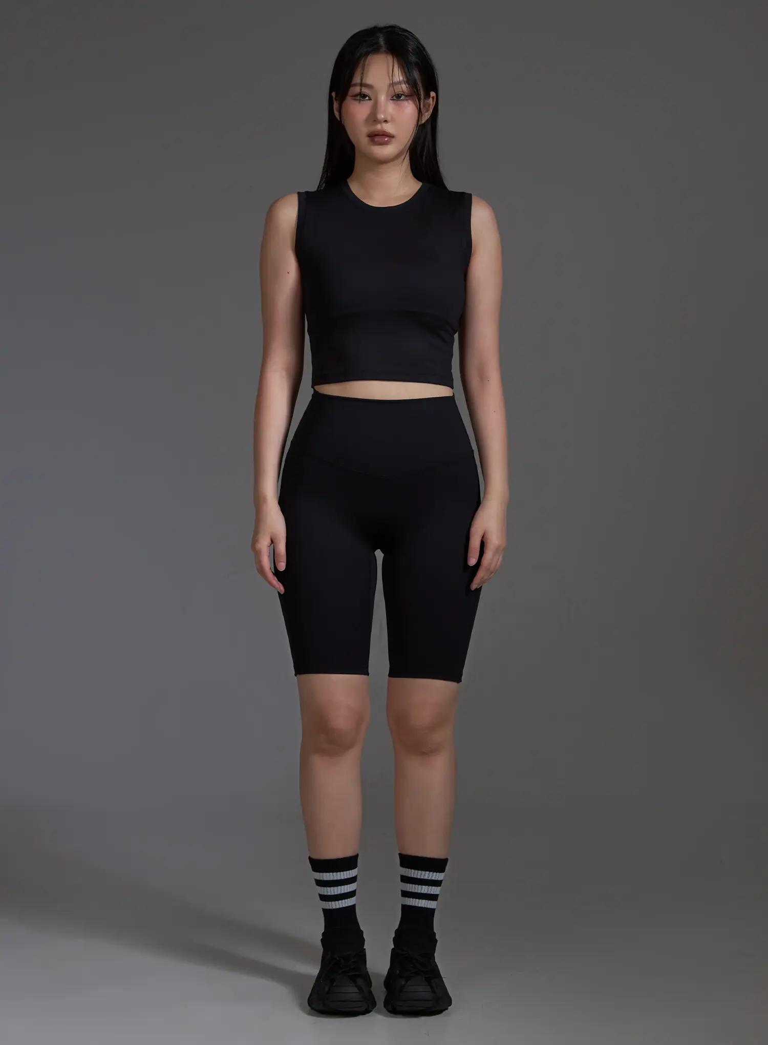 Slim Fit Cropped Sleeveless Top (Black) IO517 - Image 4