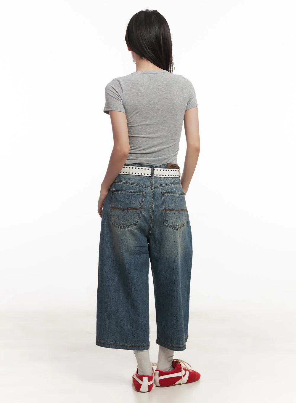 Slim-Fit Graphic Top CA525 - Image 8