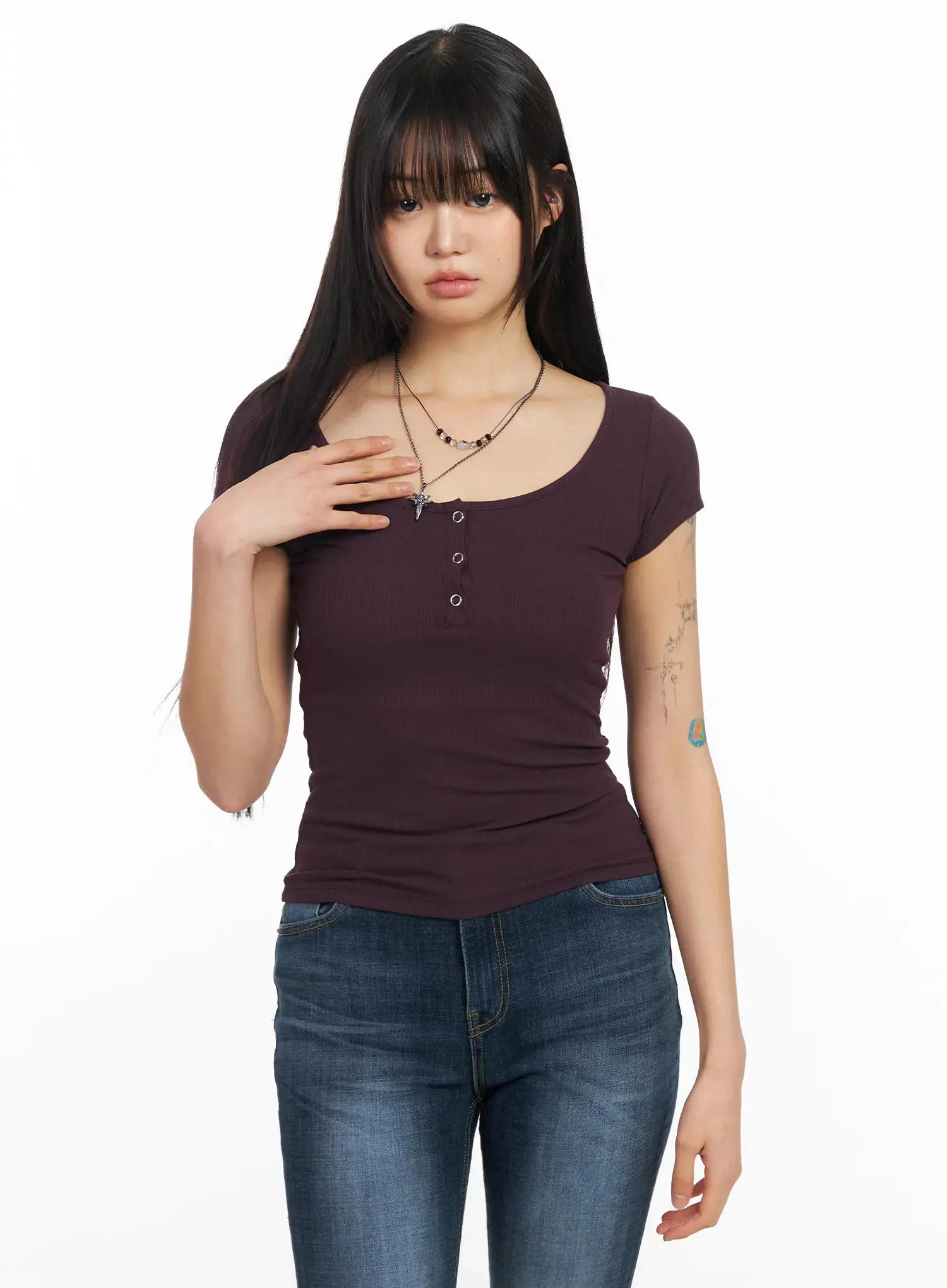 Slim-Fit Ribbed Button Tee CF506
