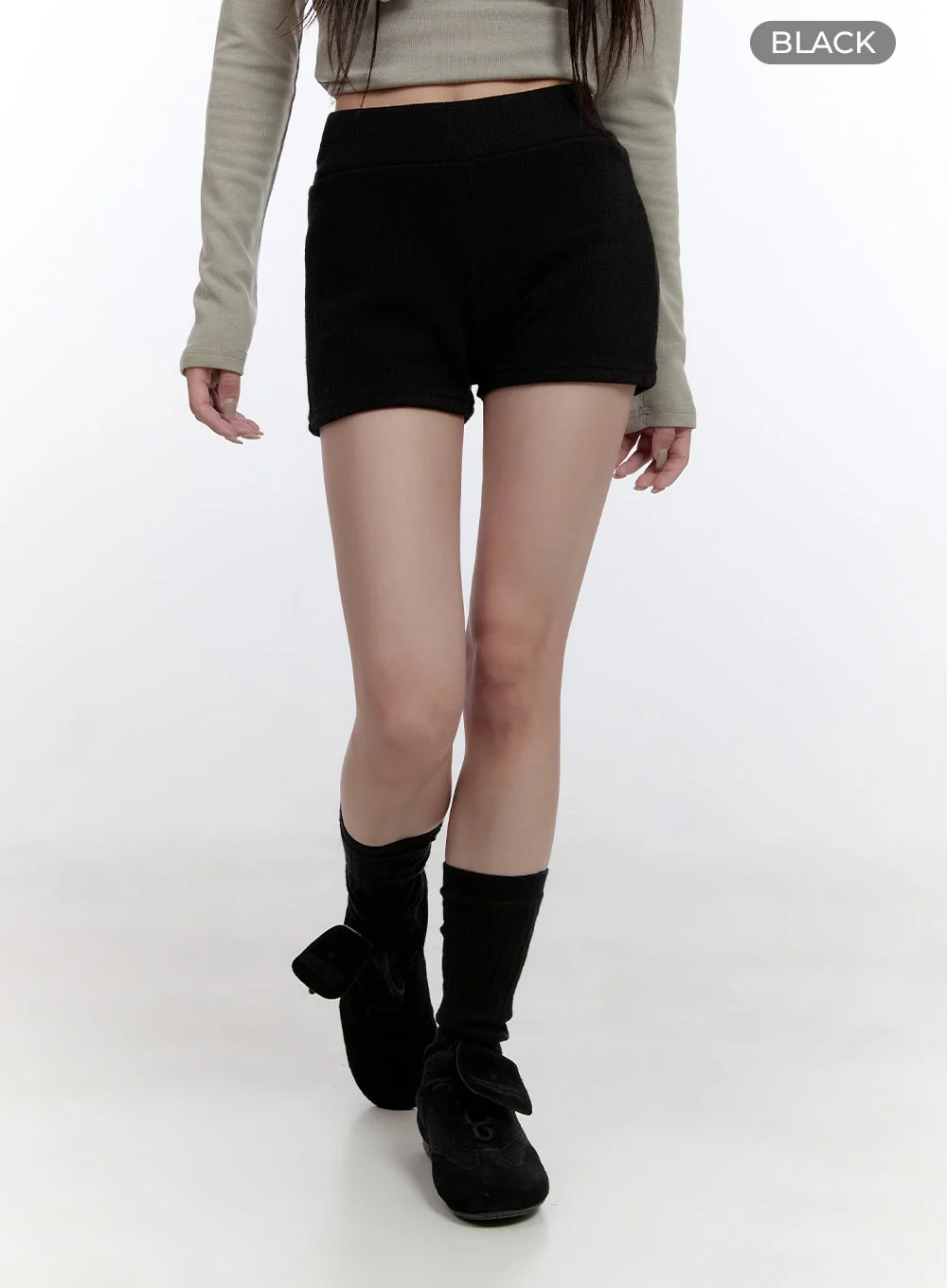 Slim-Fit Solid Shorts CO418 - Image 7