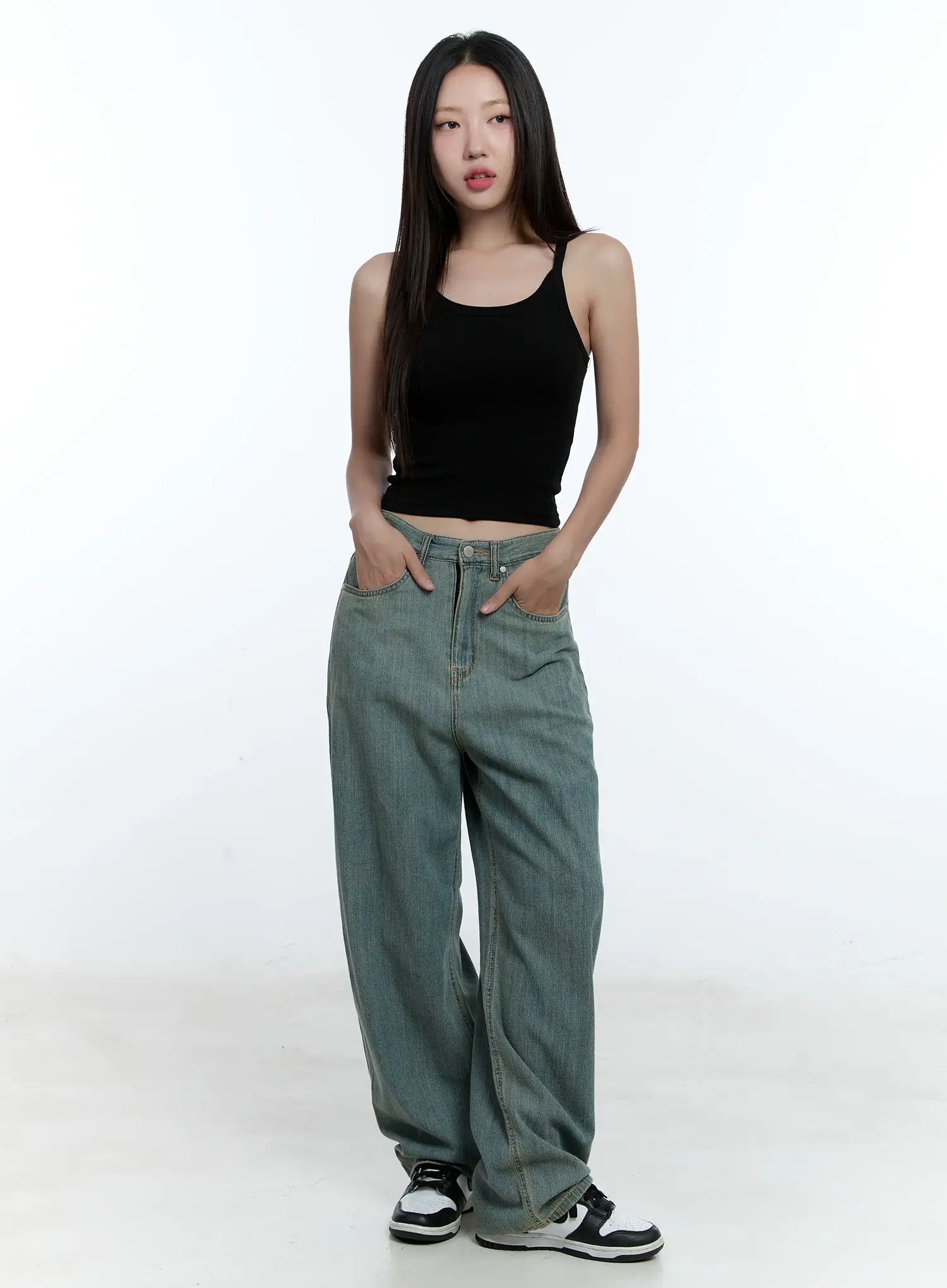 Slim-Fit Tank Top CU526 - Image 3