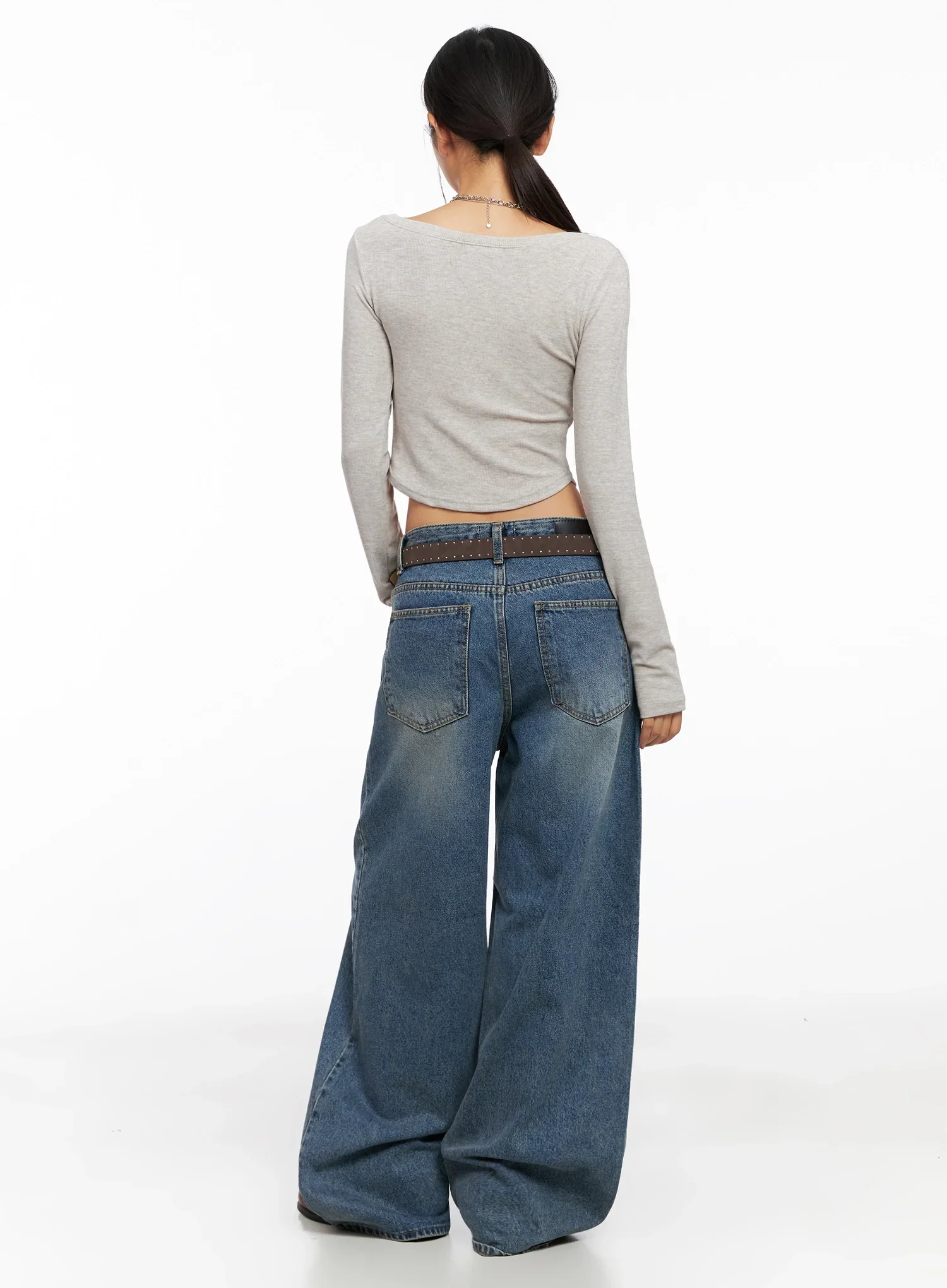 Slim Fit Wide Neck Crop Top IG527 - Image 9