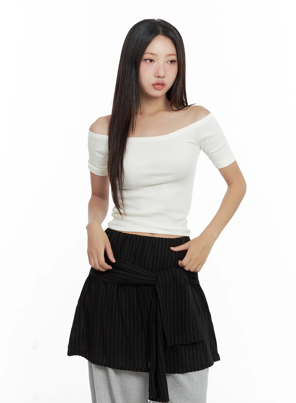 Slim Off-Shoulder Tee CL508 - Image 2