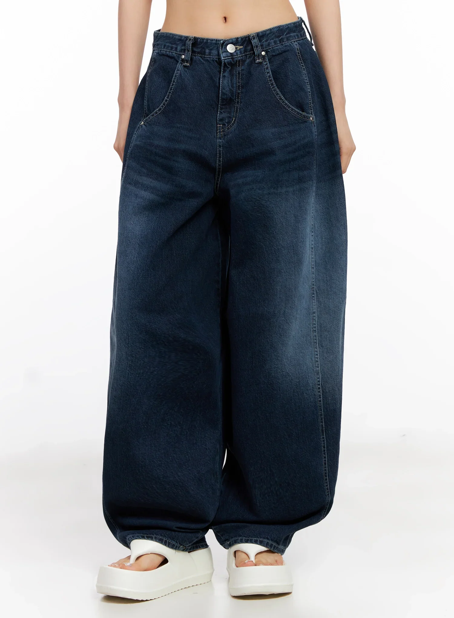 Sohee Angel Wing Print Wide-Leg Jeans IG508 - Image 8