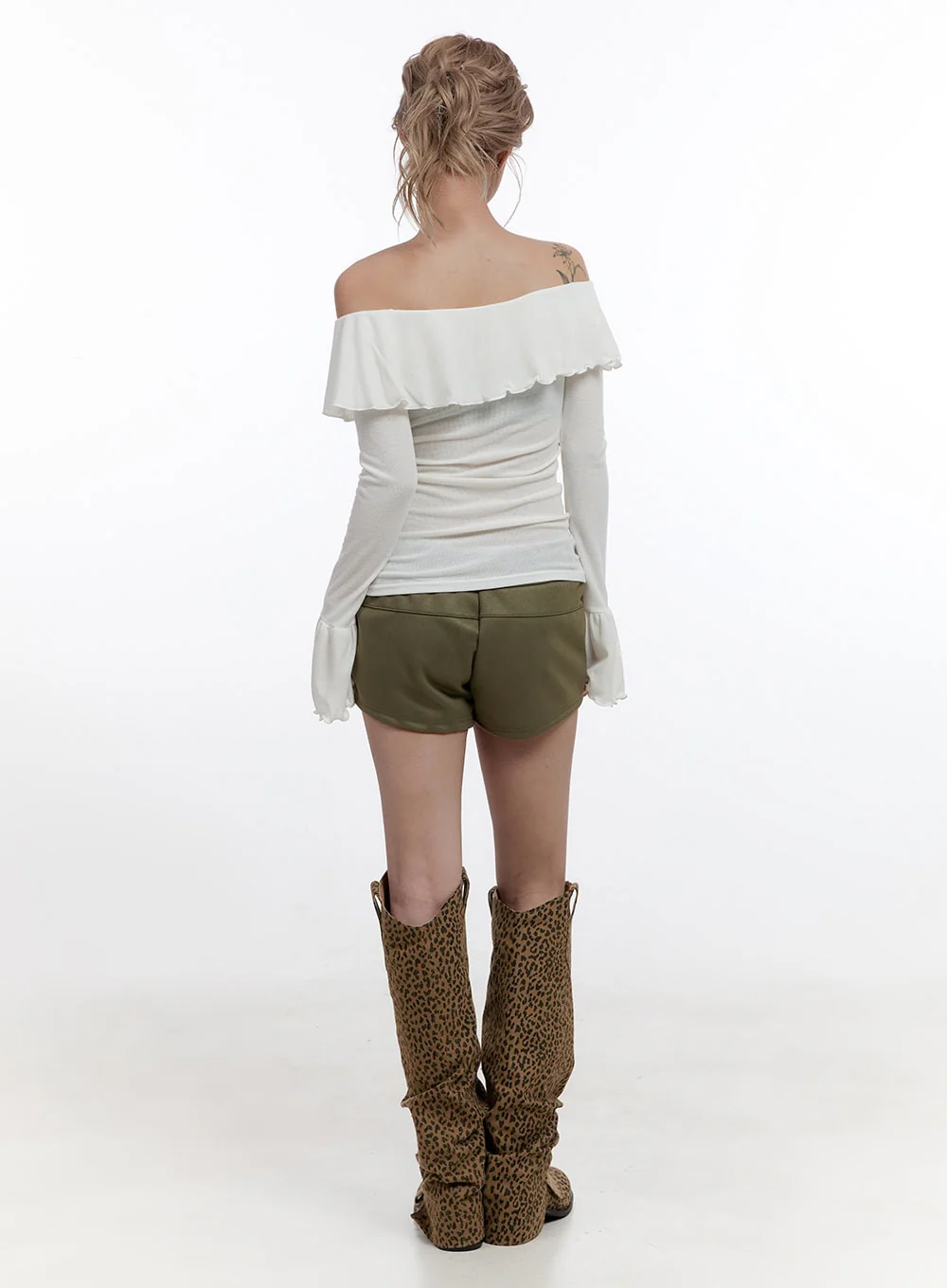 Solid Off Shoulder Long Sleeve Top CN422 - Image 8