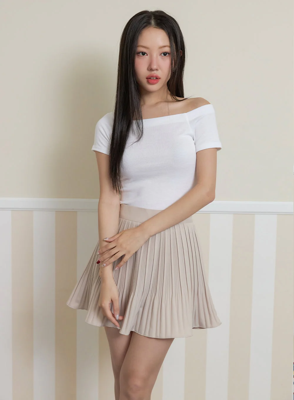 Solid Ruffle Hem Mini Skirt OY427 - Image 4