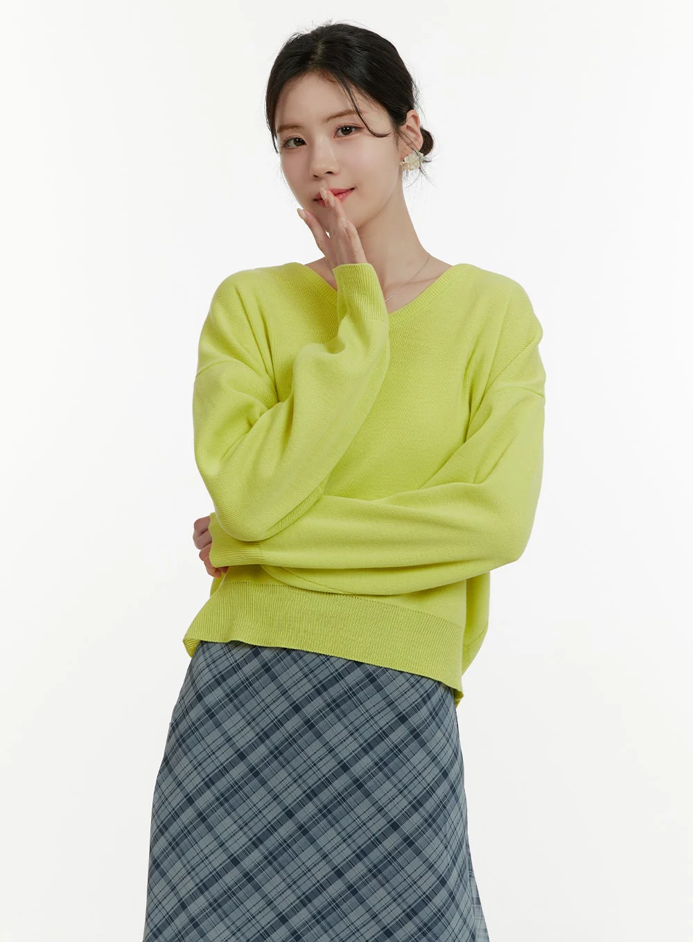 Solid V-Neck Sweater OA405 - Image 3