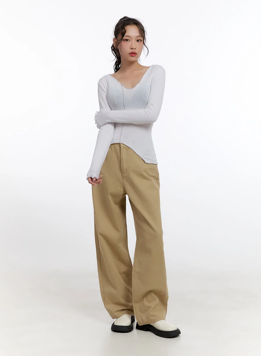 Solid Wide-Leg Trousers CN421 - Image 2