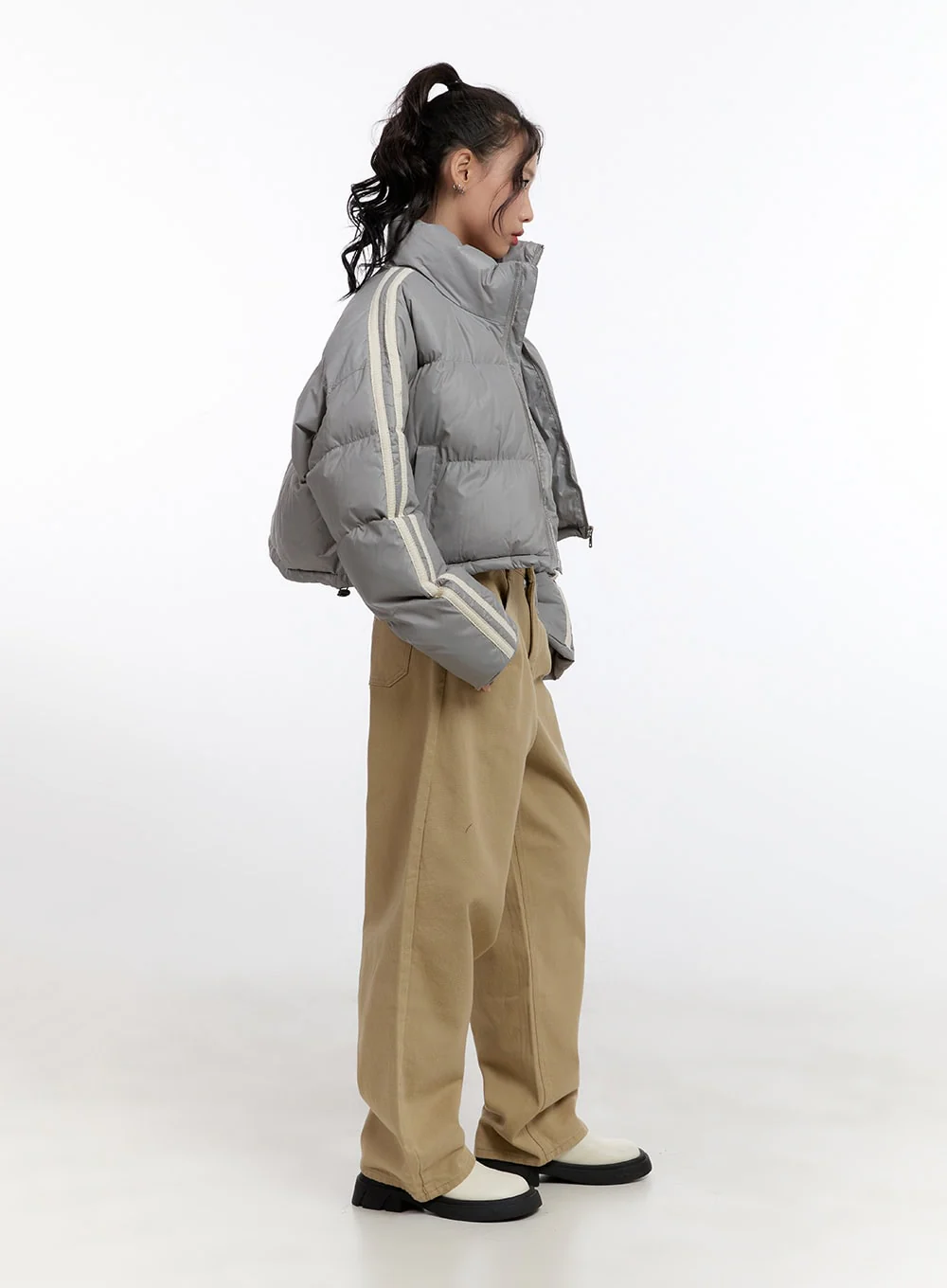 Solid Wide-Leg Trousers CN421 - Image 8