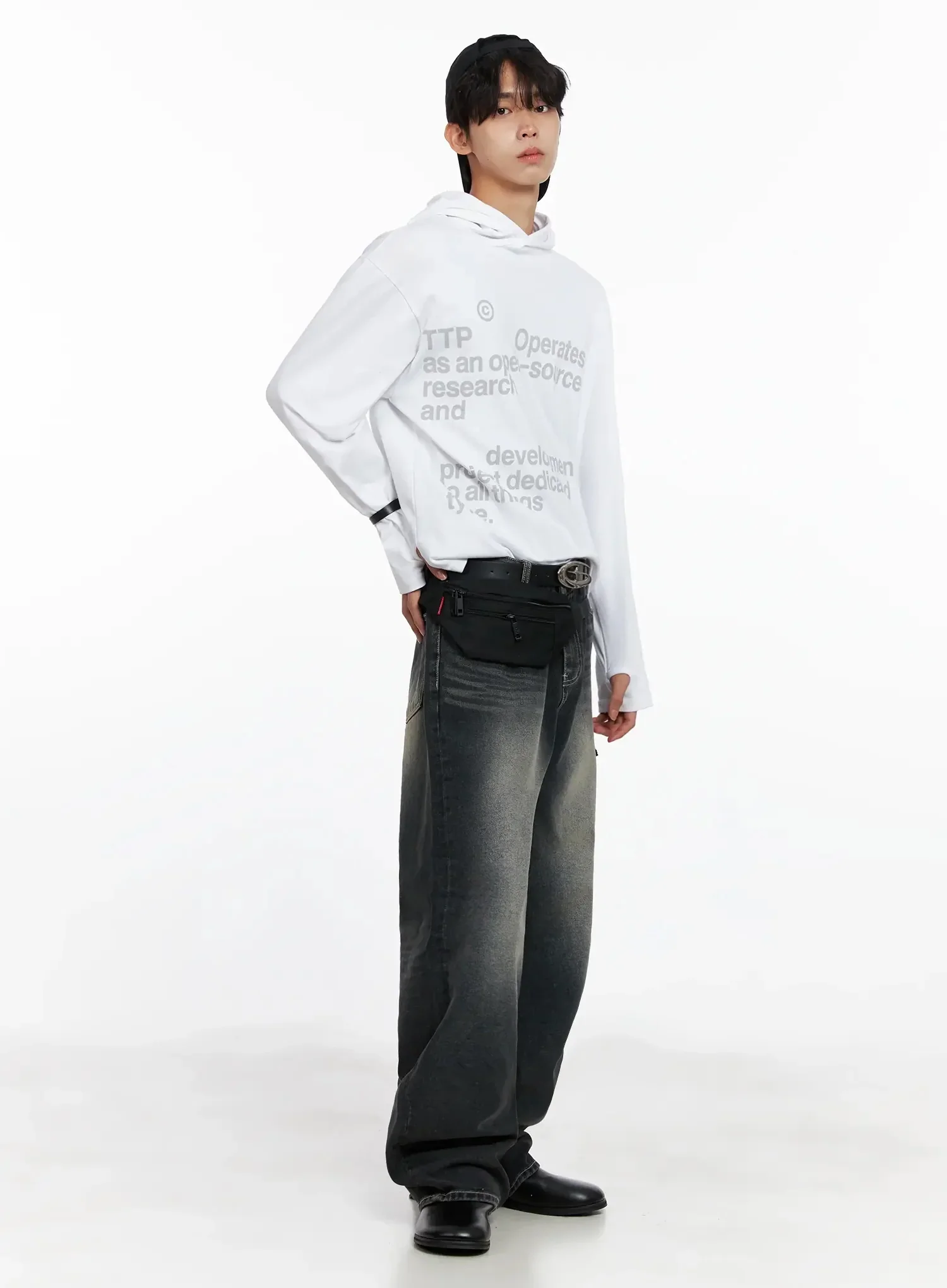 Sporty Belt Bag IO517 - Image 4