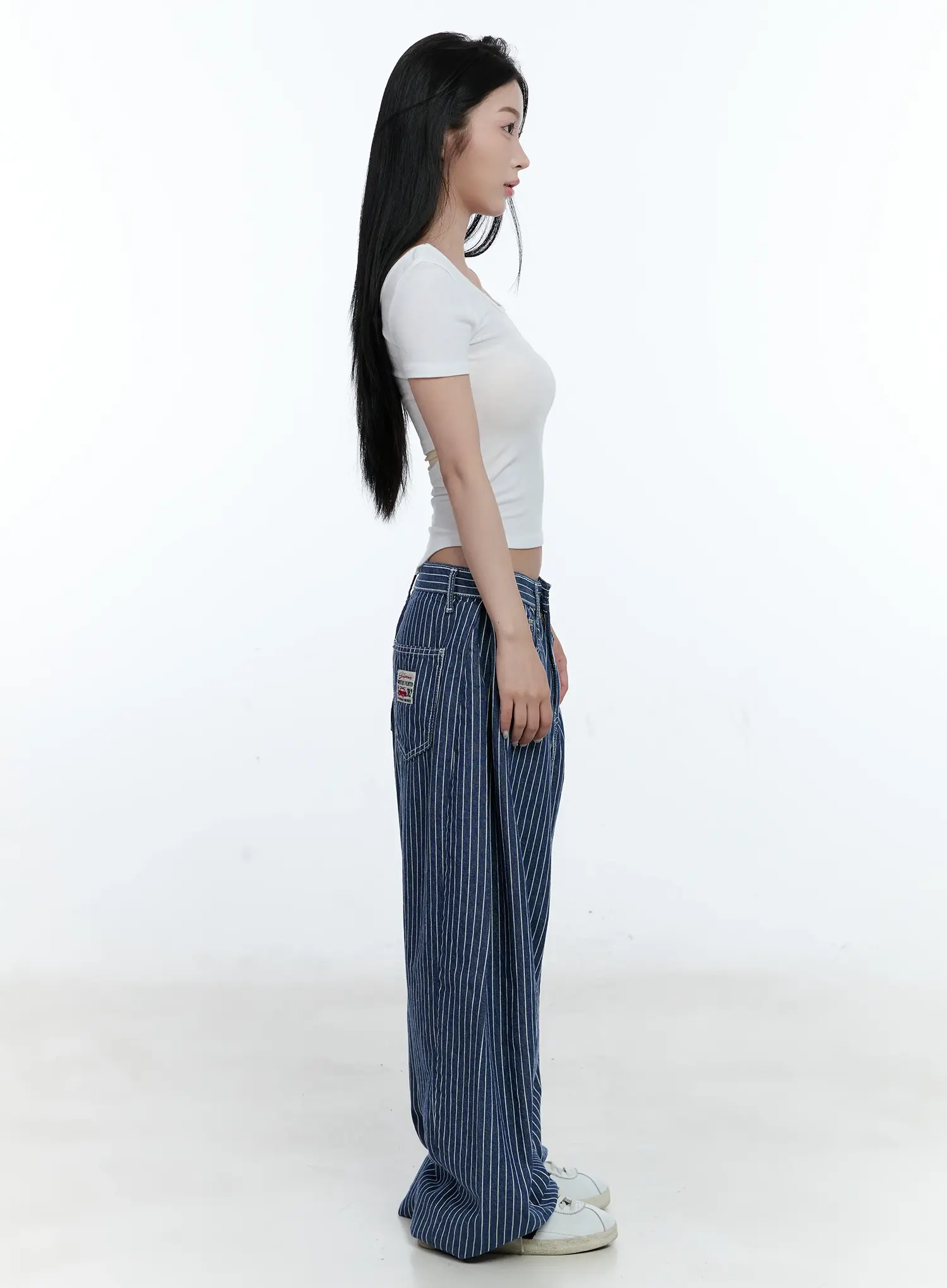 Square-Neck Crop Top CL530 - Image 4