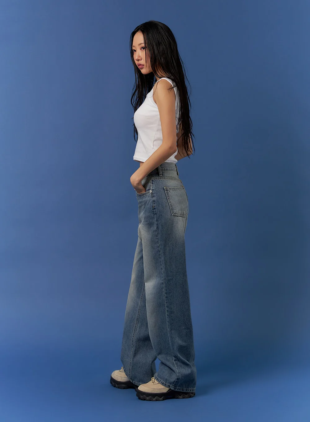 Square Neck Cropped Tank Top CJ425 - Image 4