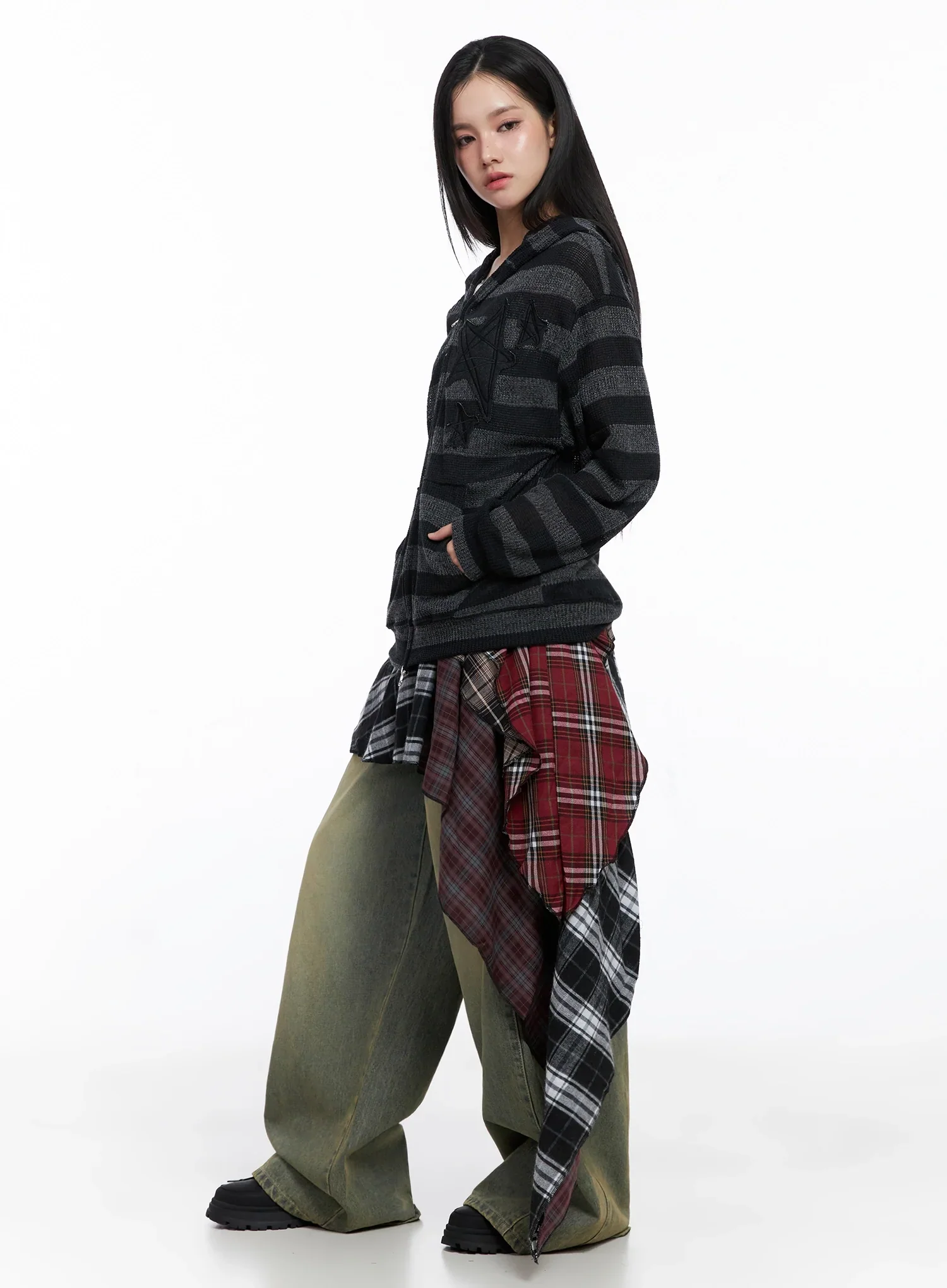 Star Patch Striped Zip-Up IS525 - Image 9