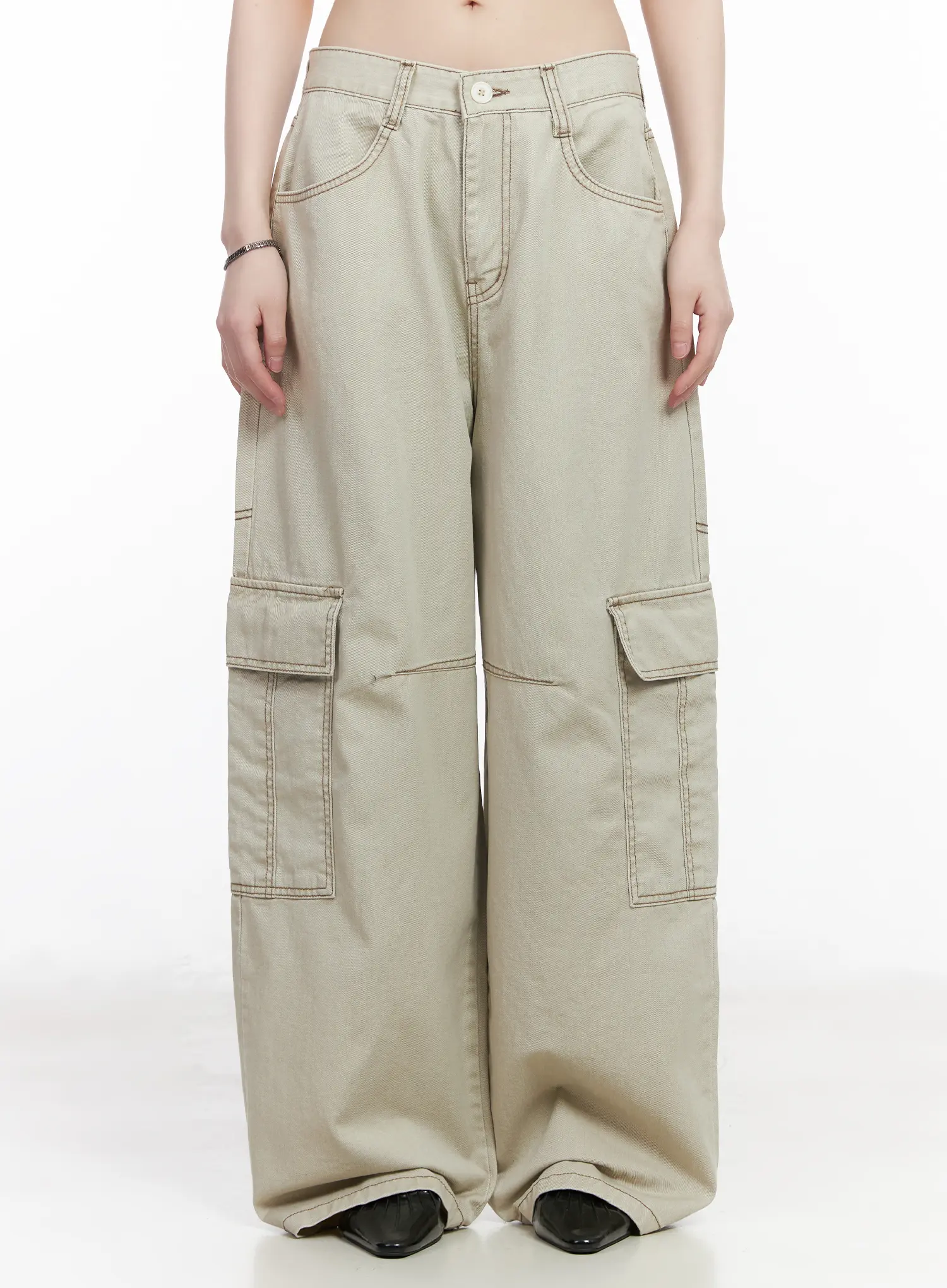 Stitched Cargo Wide-Leg Pants CM526