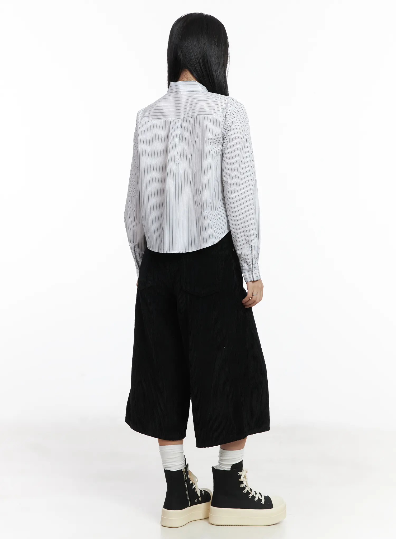Striped Crop Button-Up Shirt CD529 - Image 5