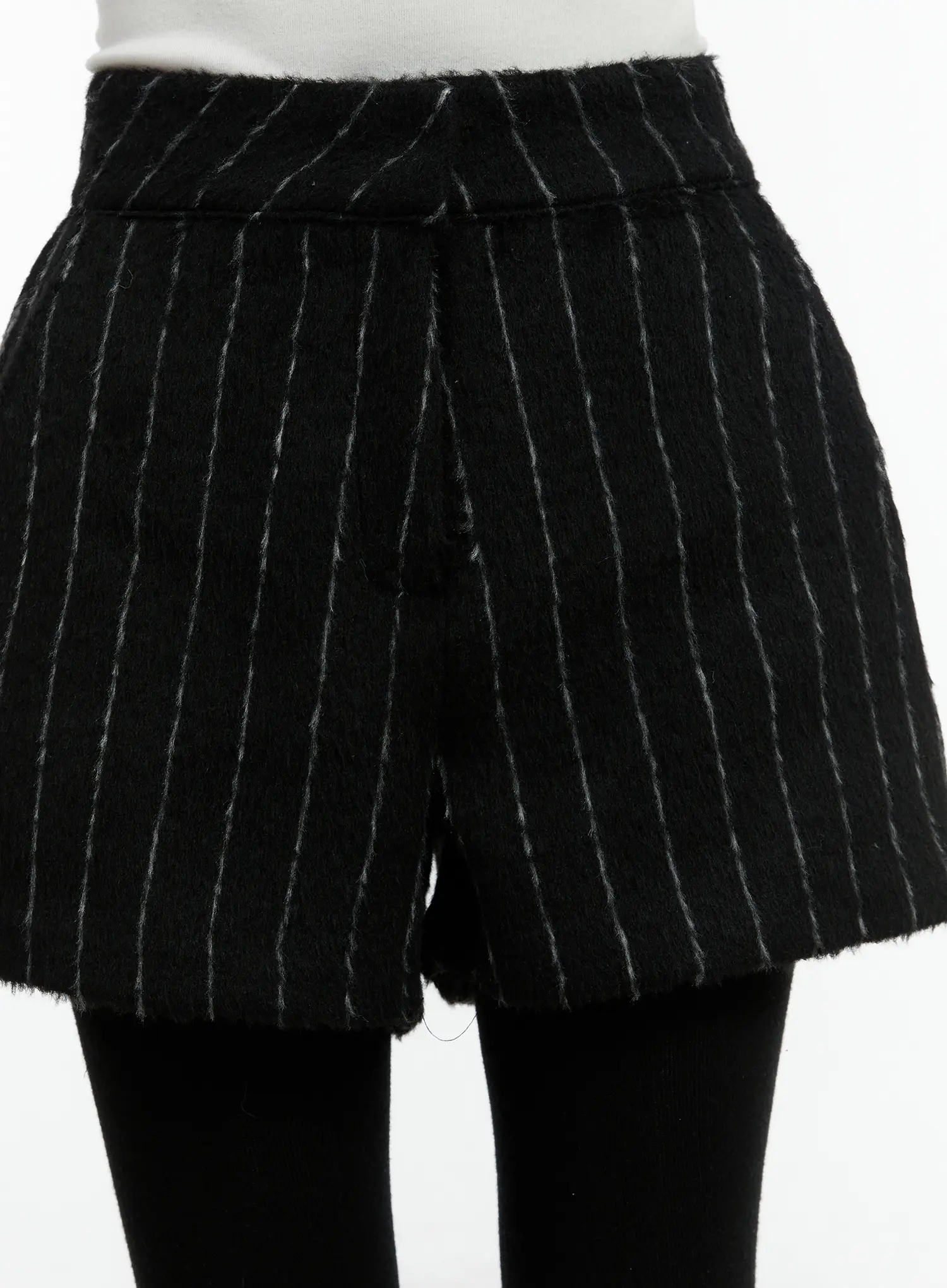 Striped Wool Blend Shorts CD514 - Image 4