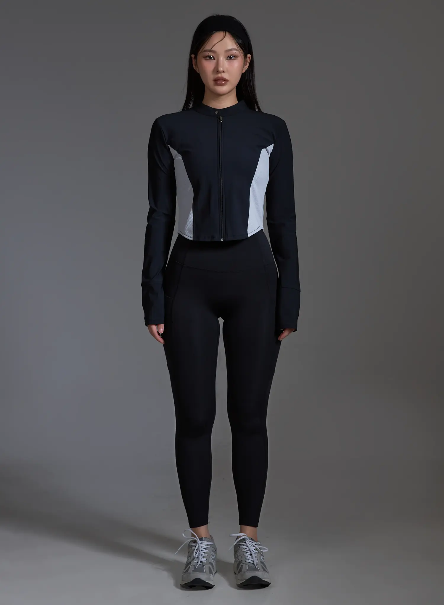Two-Tone Cropped Zip Jacket (Black) IO517 - Image 4