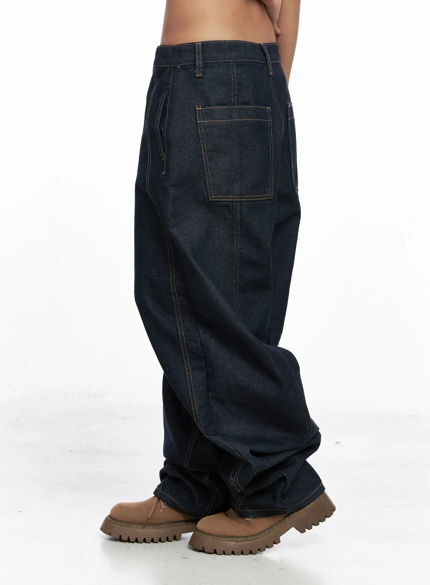 Tyler No-Fade Wide-Leg Jeans CO510 - Image 5