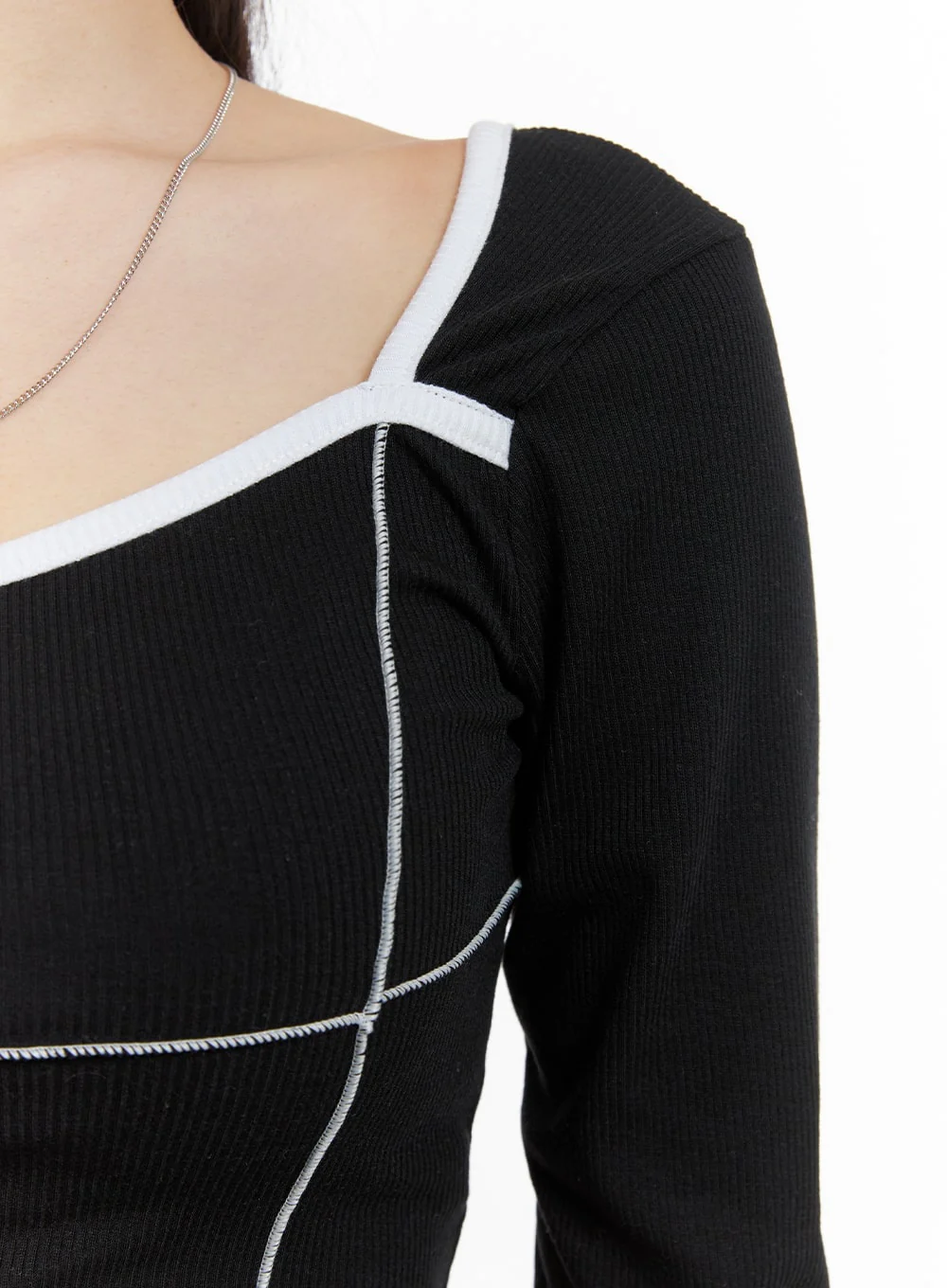 U Neck Stitched Detail Cropped Long Sleeve CA416 - Image 5