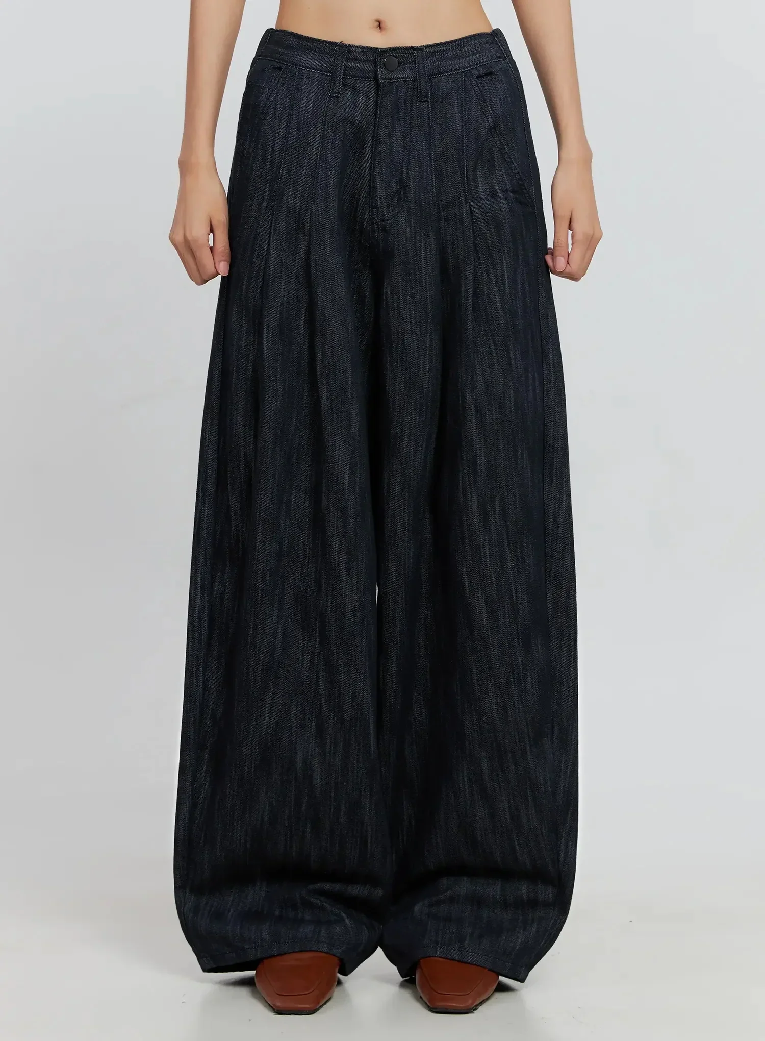 Uven Pintuck Wide-Leg Jeans IS516 - Image 5
