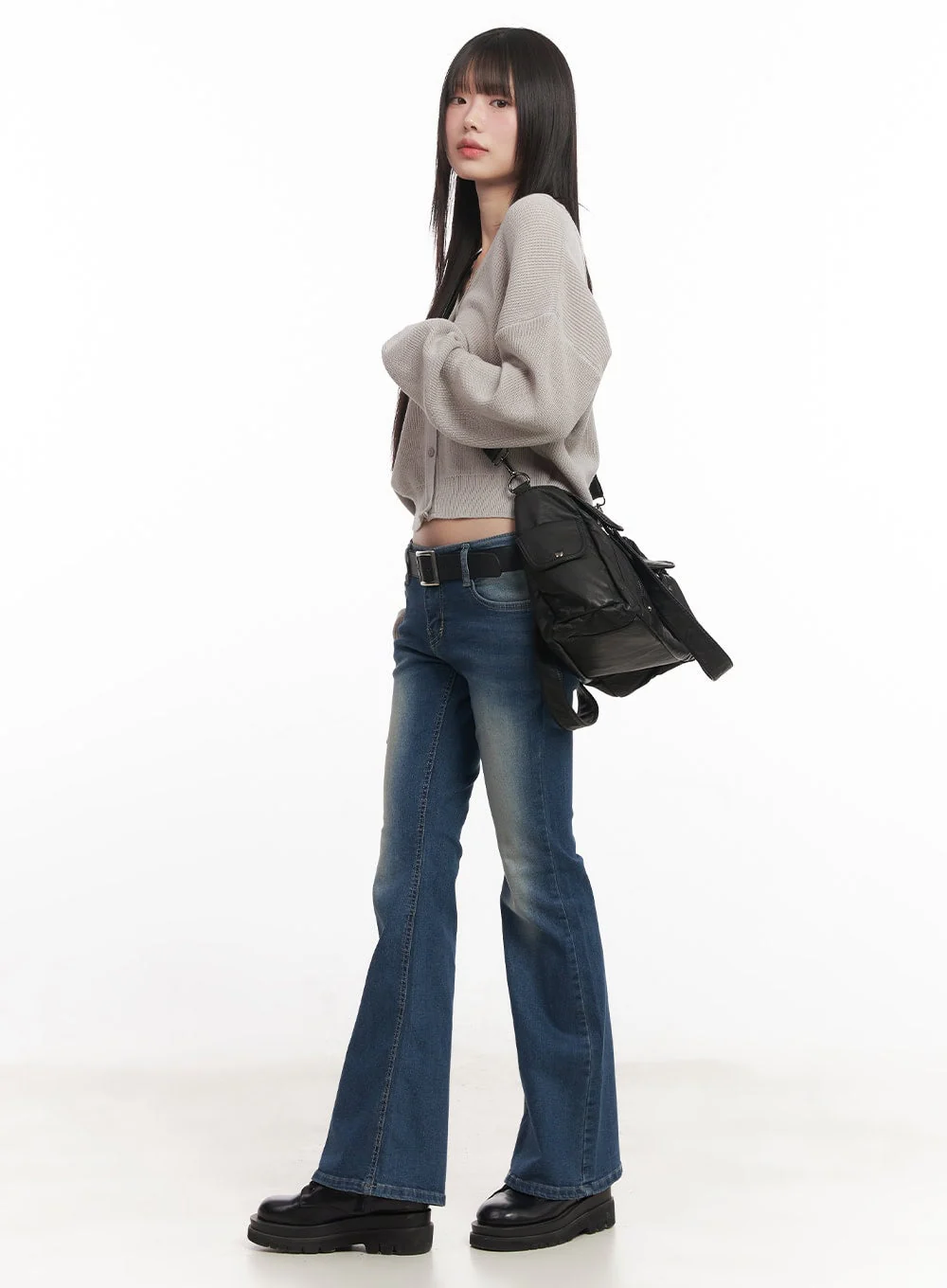V-Neck Buttoned Cropped Cardigan CM519 - Image 11