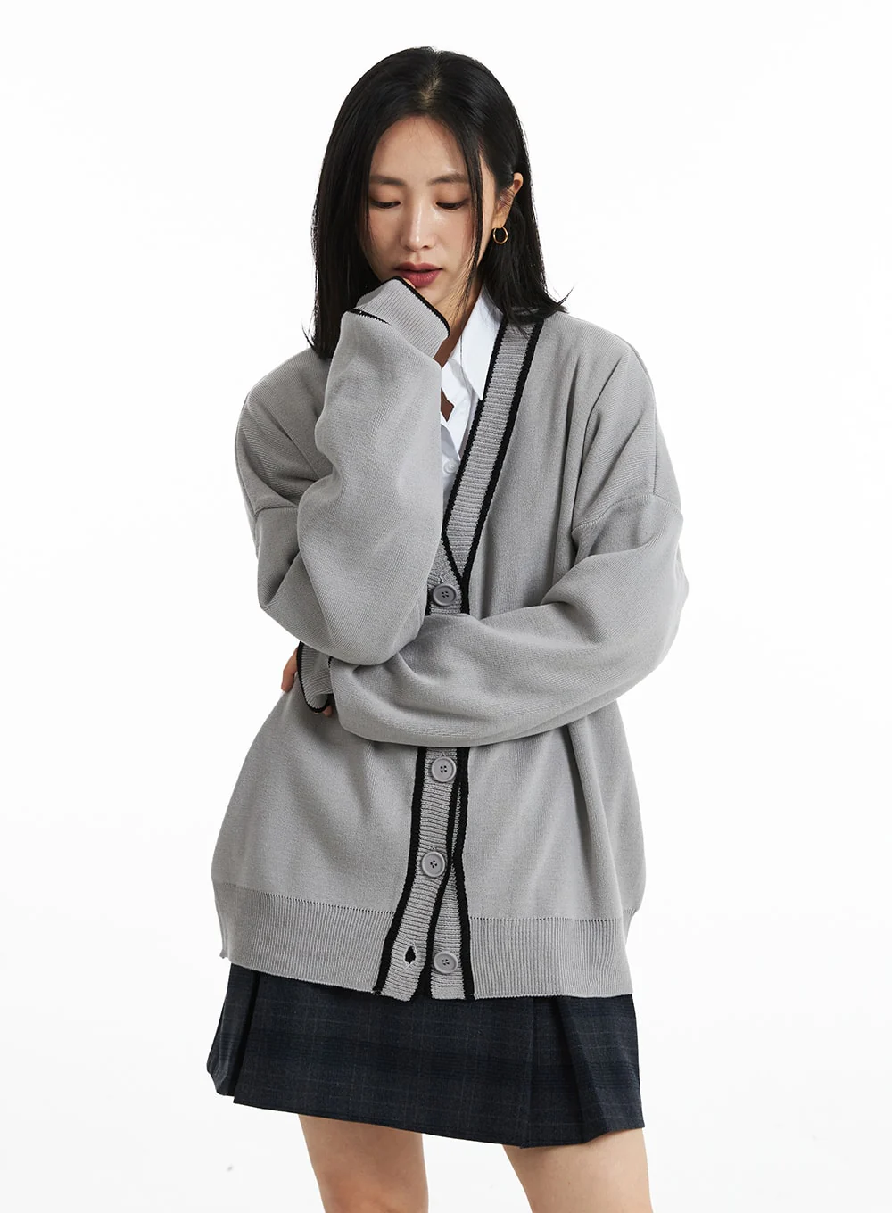 V-Neck Loose Fit Long Sleeve Cardigan OO323 - Image 5