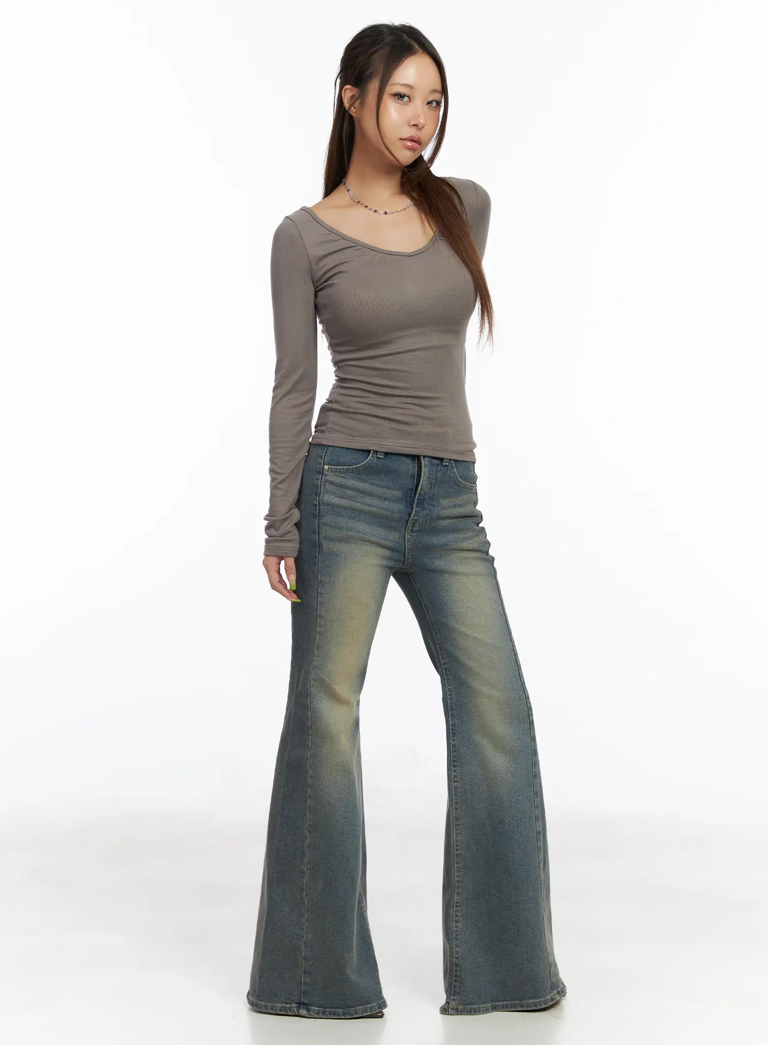 V-Neck Ruched Long Sleeve Top CM520 - Image 8