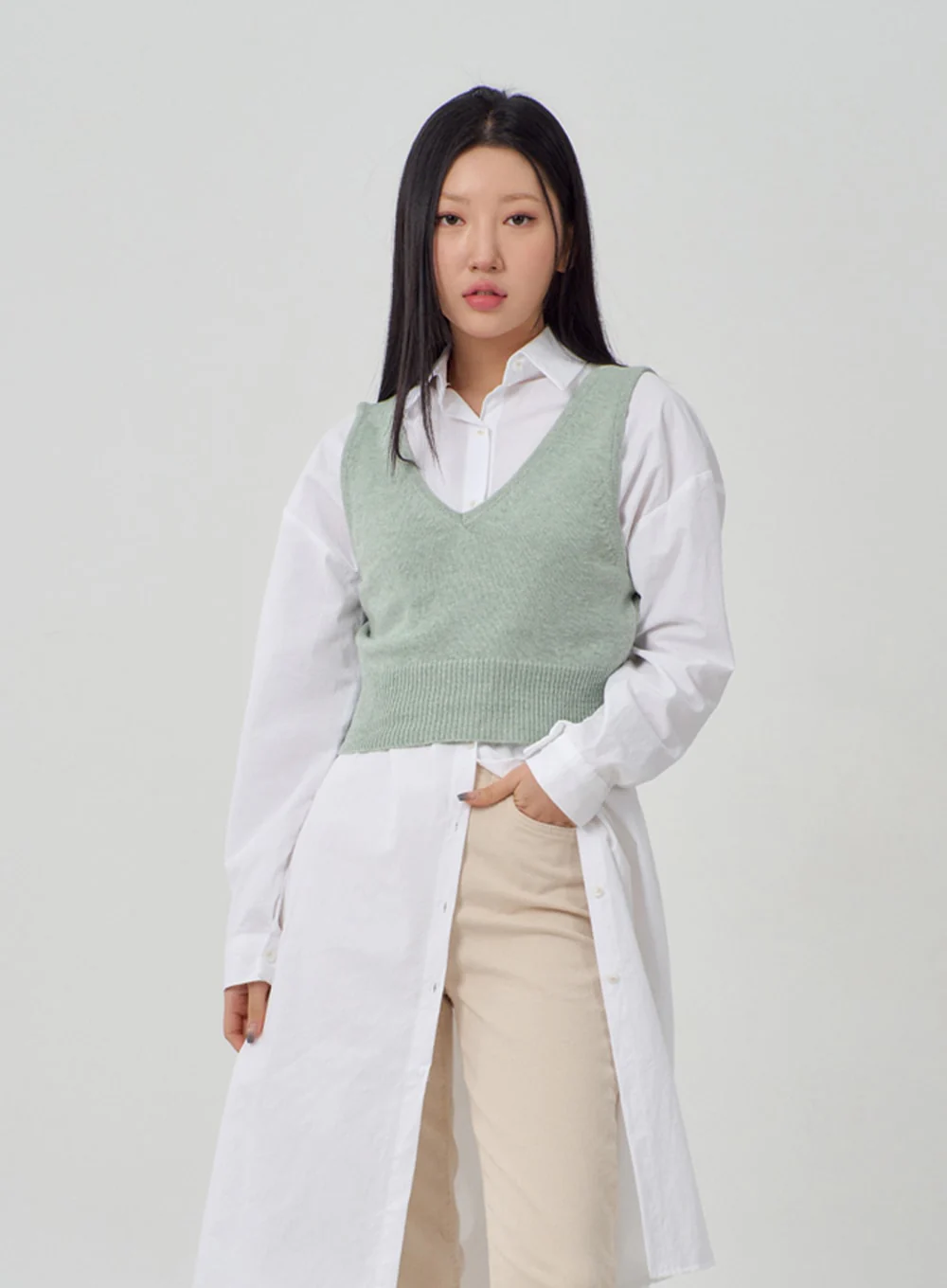 V-Neck Simple Vest IM316 - Image 8