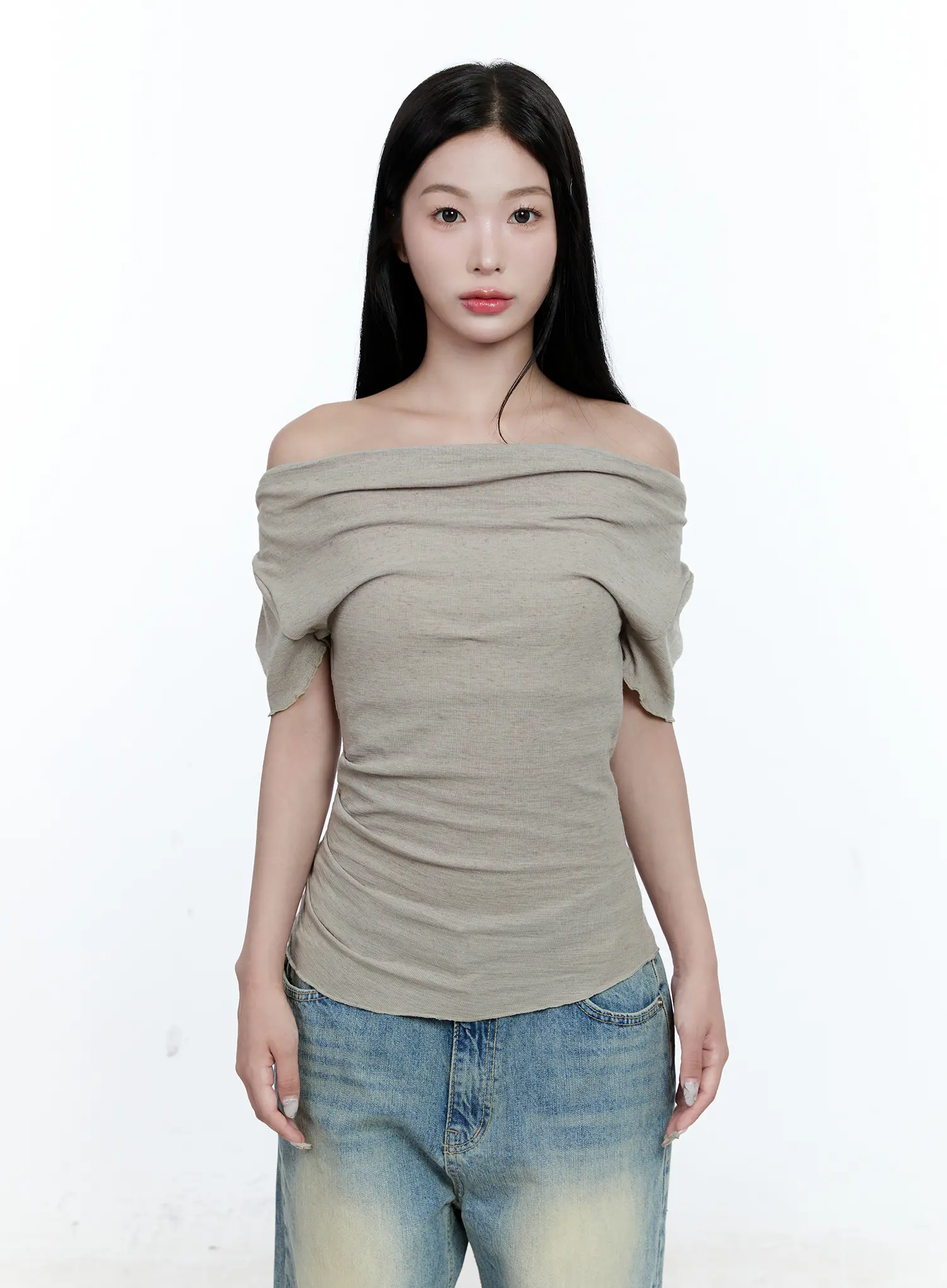 Versatile Off-Shoulder Shirred Top CG507 - Image 4