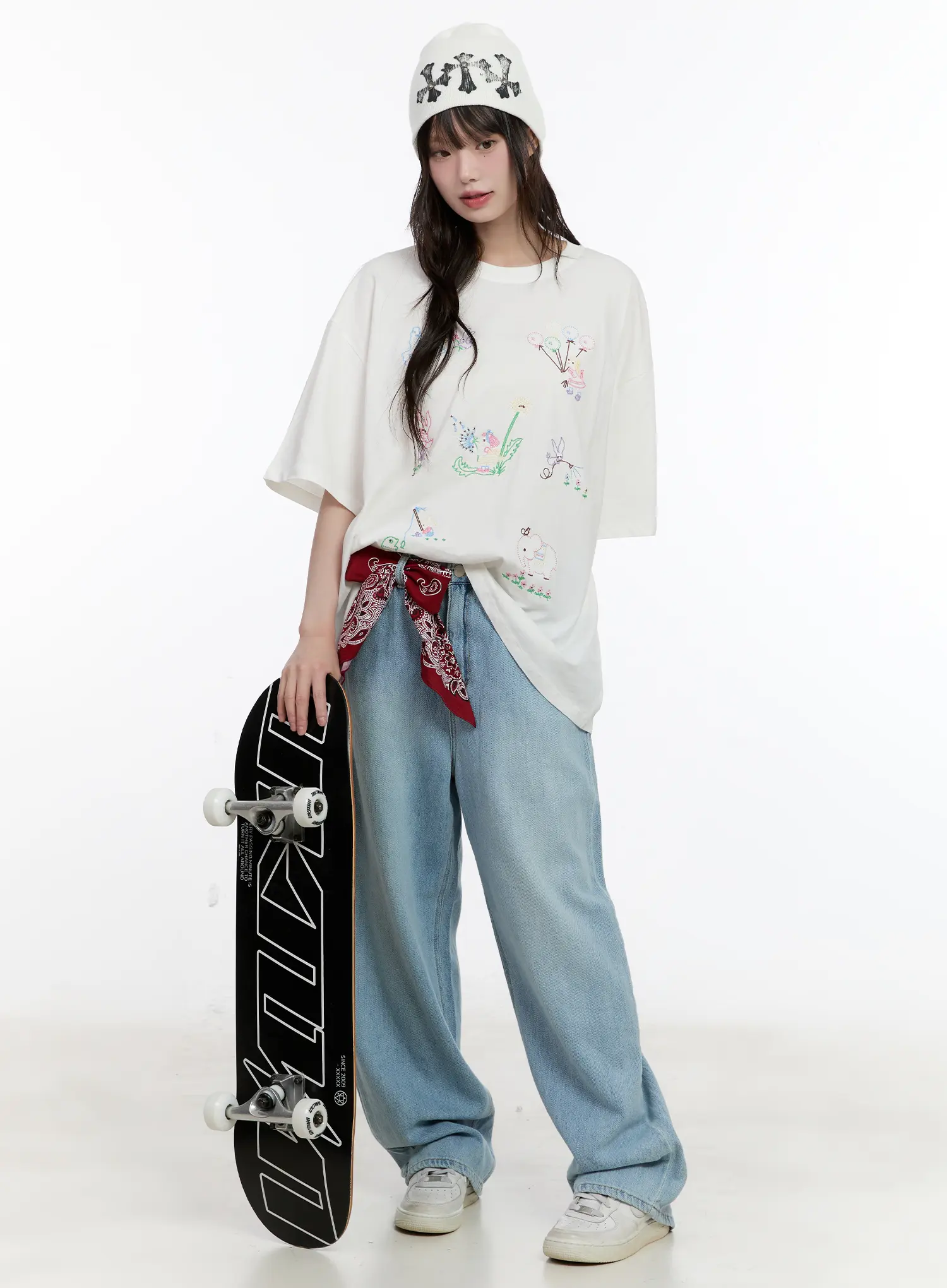Whimsical Embroidered Oversized T-Shirt CL507 - Image 3
