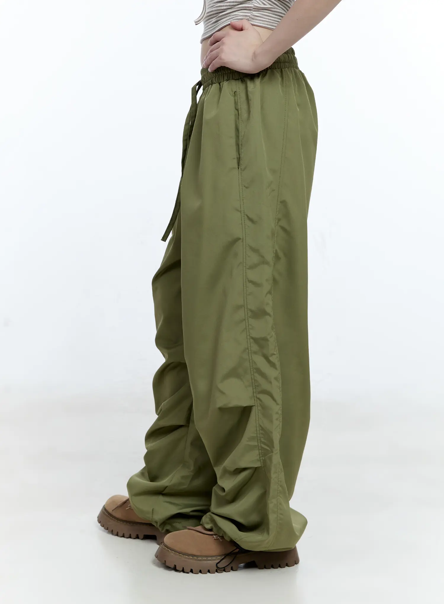 Wide-Leg Nylon Pintuck Pants CG507 - Image 7