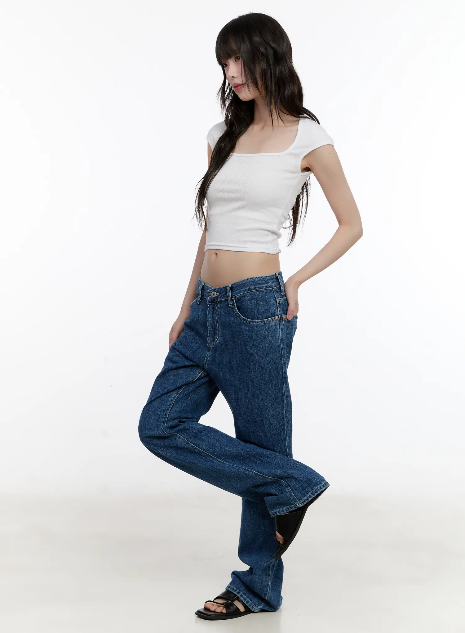 Wonhee Loose Flared Dark-Wash Jeans CL507 - Image 5