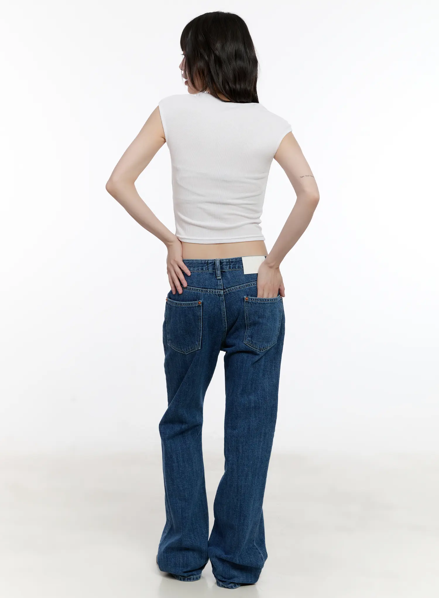 Wonhee Loose Flared Dark-Wash Jeans CL507 - Image 7