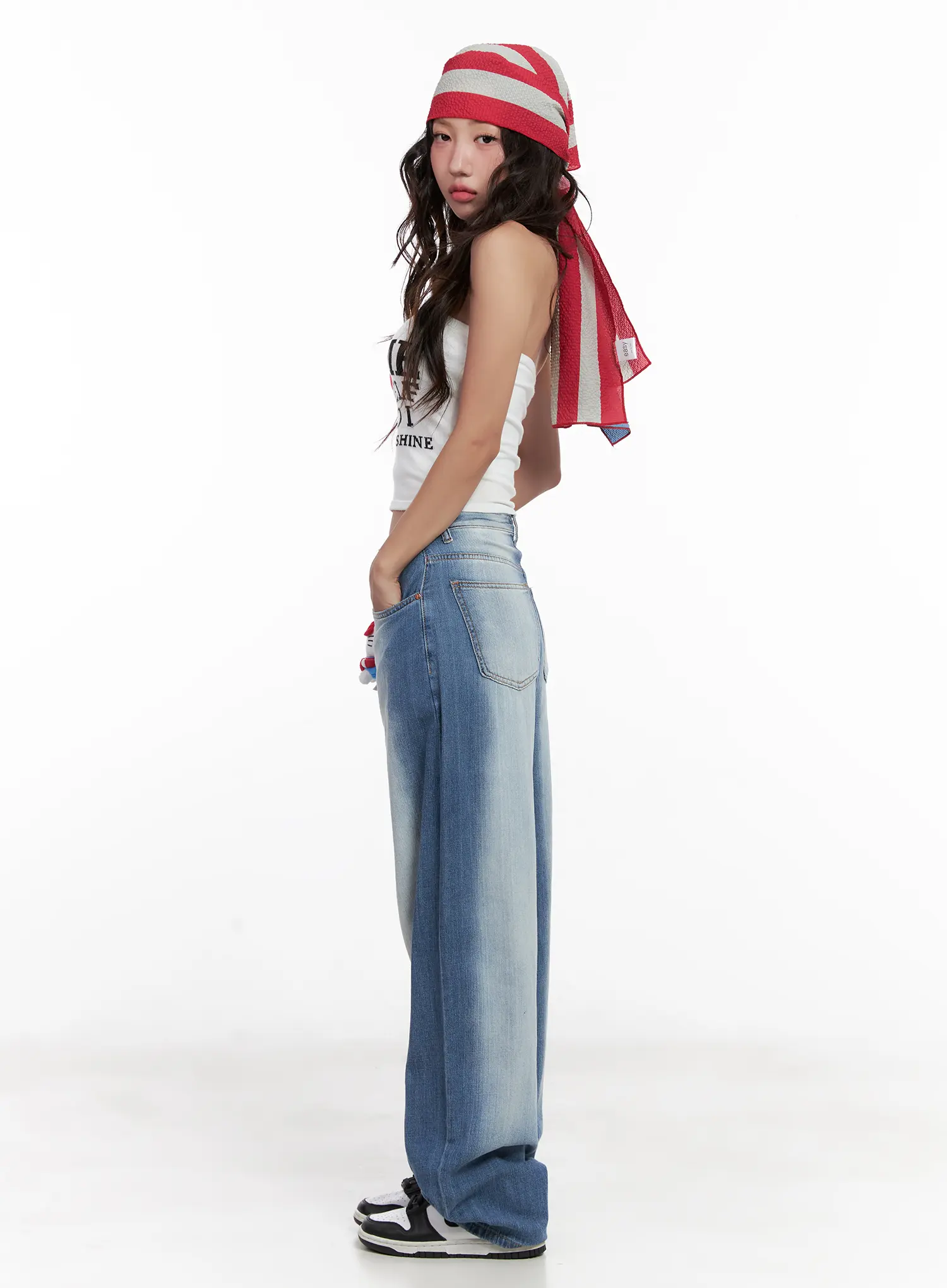 Yumi Washed Wide-Leg Denim Jeans CL521 - Image 10