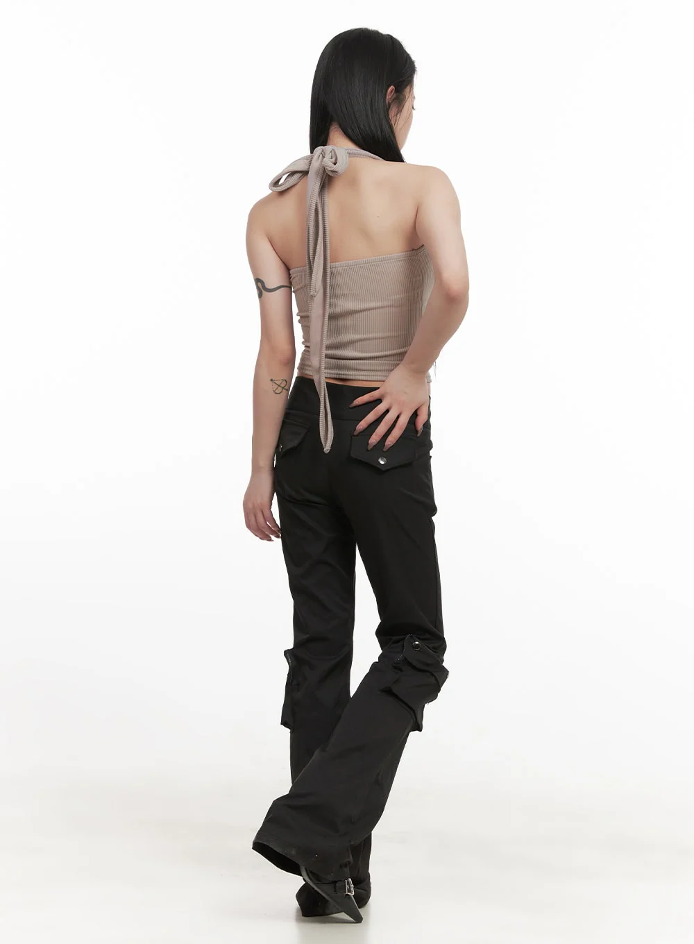 Zip-Up Halter-Neck Crop Top CJ516 - Image 4