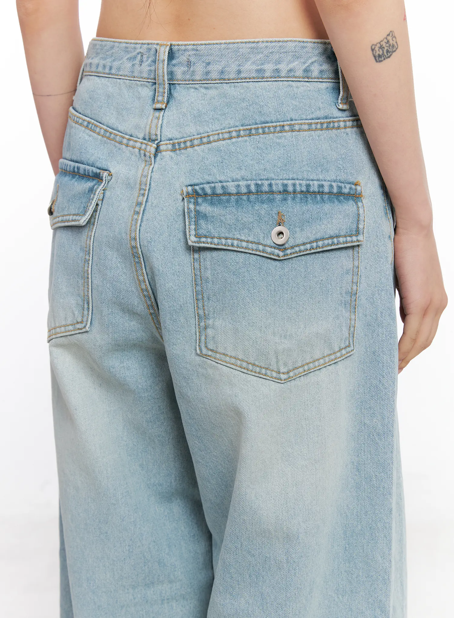Zizi Wide-Leg Jeans CO508 - Image 5