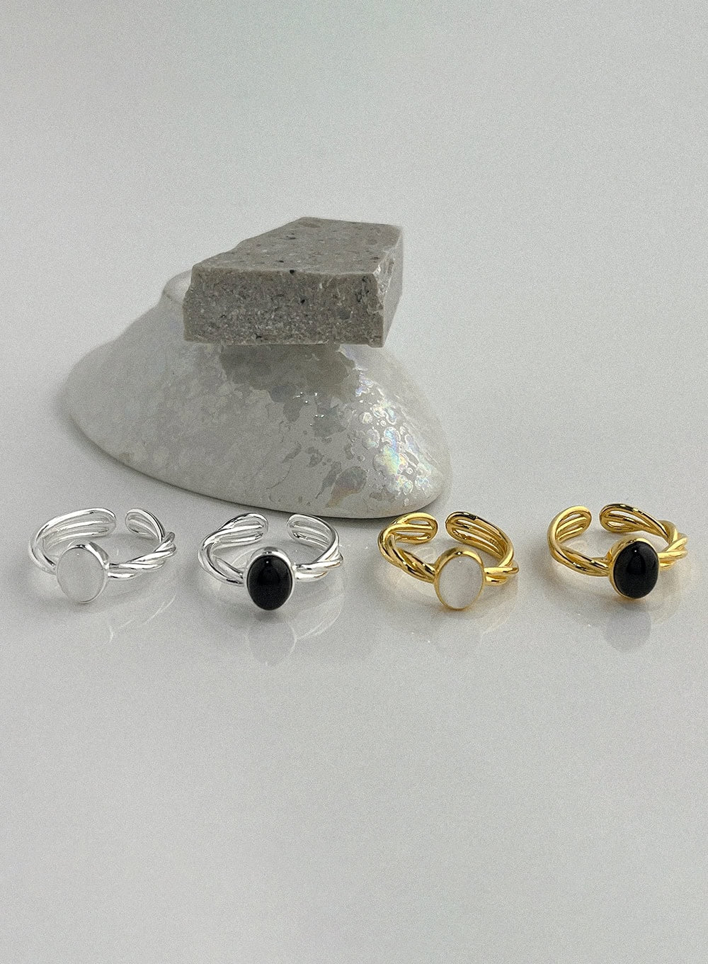 Zola Oval Line Ring (White) IA524 - Image 2